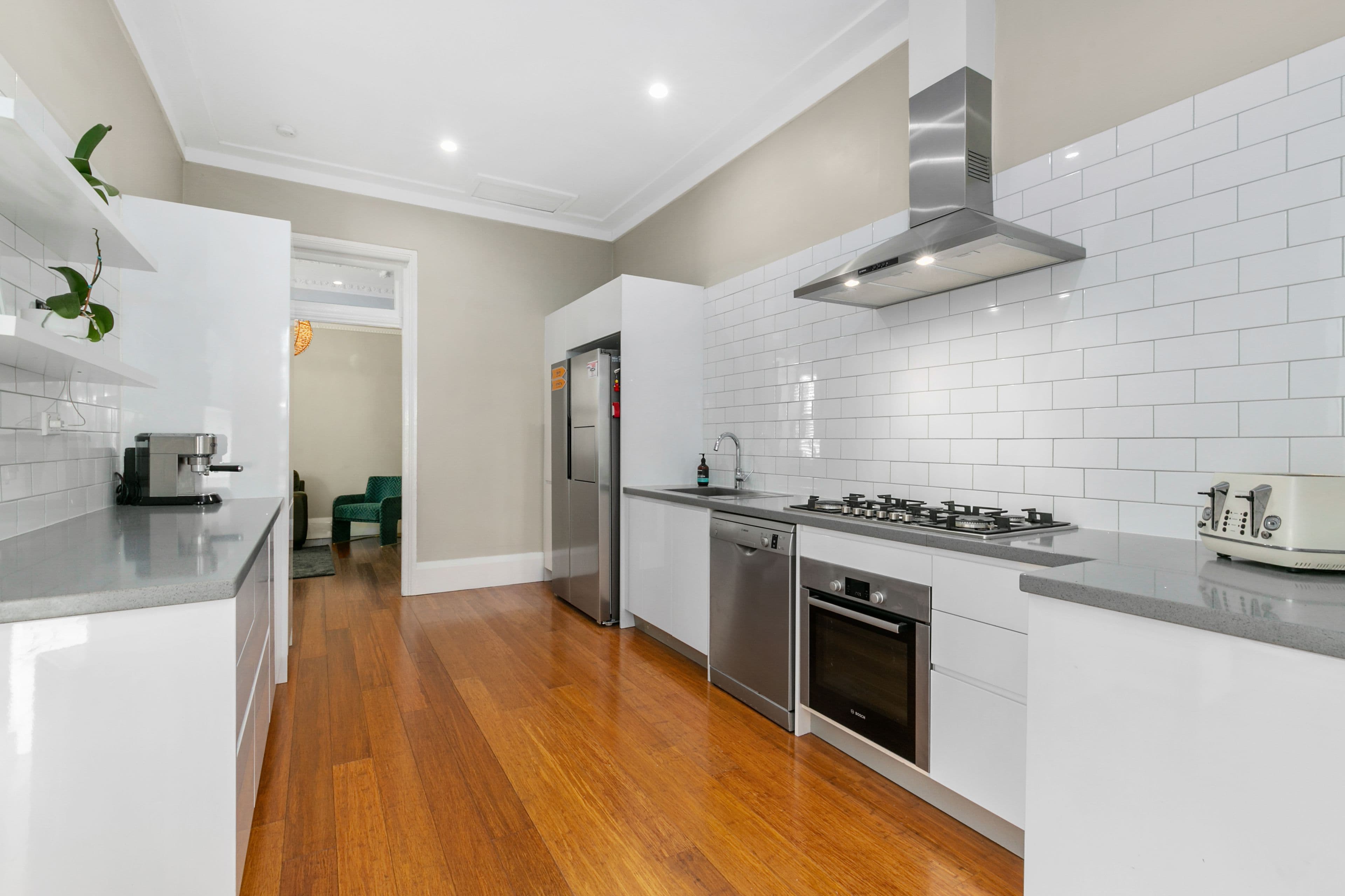 6 Robert Street, Canterbury NSW 2193, Canterbury - Thumbnail 4