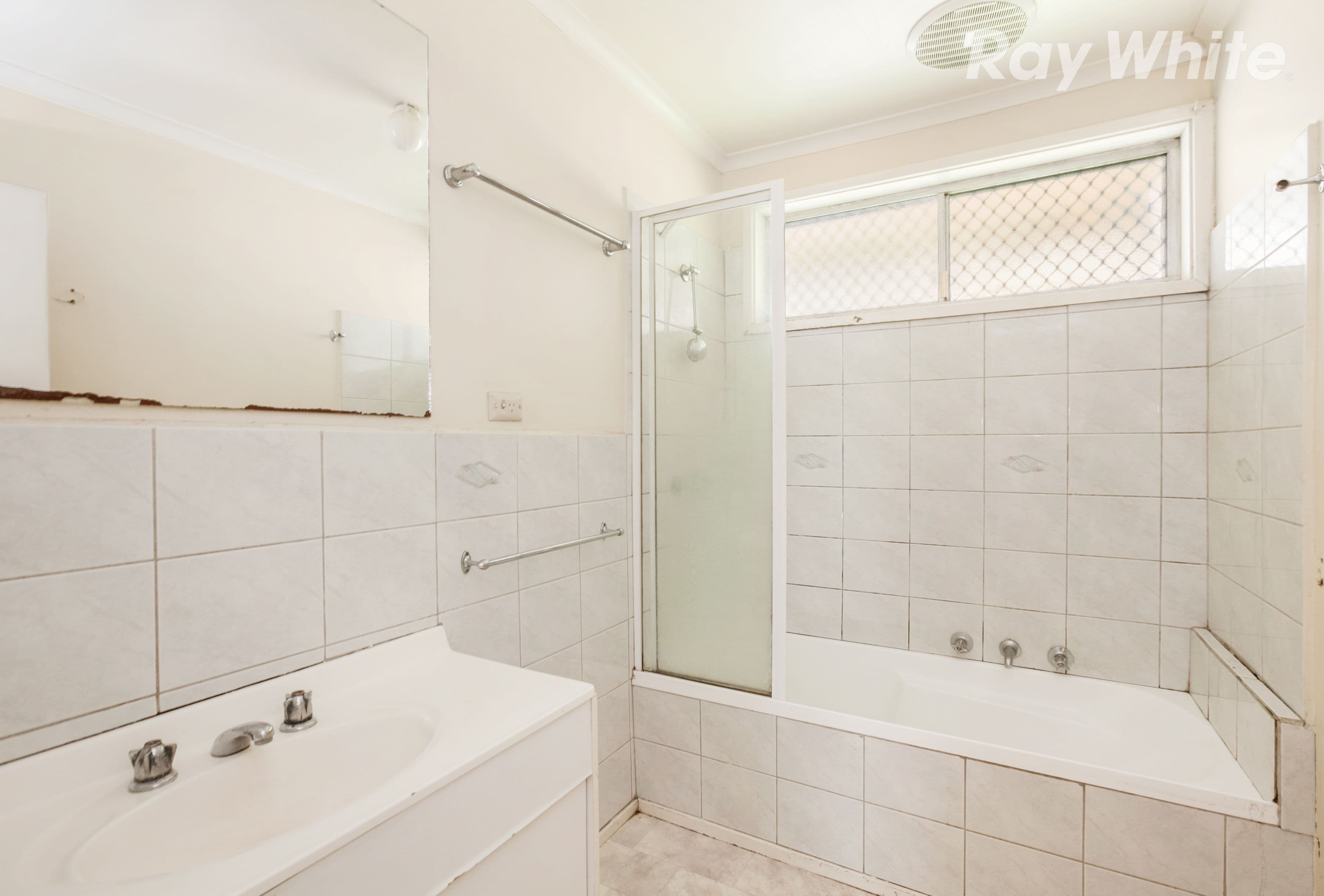 1 Julie Street, Bundoora VIC 3083, Bundoora - Thumbnail 4
