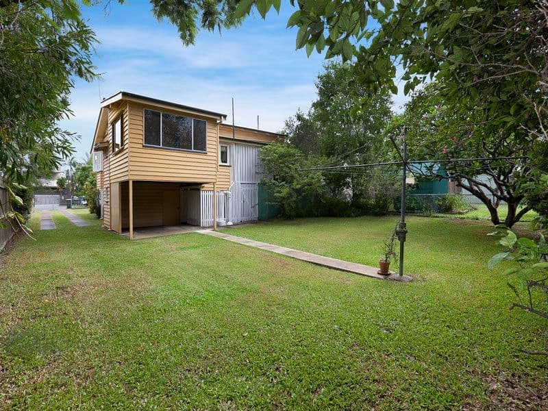 37 Junction Street, SHERWOOD QLD 4075, Sherwood - Thumbnail 2