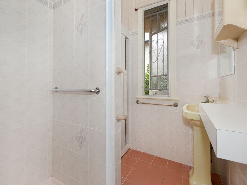 37 Junction Street, SHERWOOD QLD 4075, Sherwood - Thumbnail 7