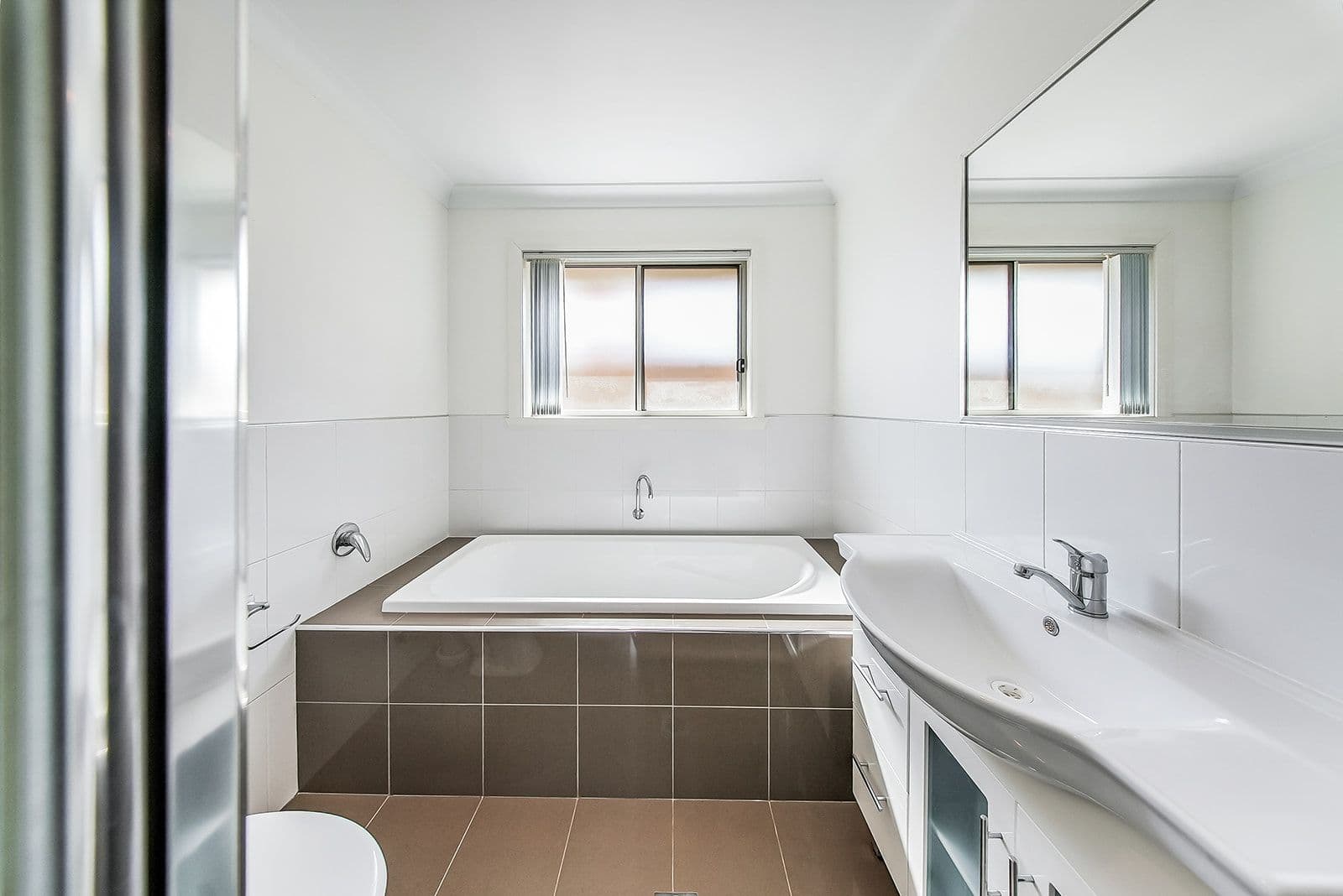 10a Begonia Place, Orange NSW 2800, Orange - Thumbnail 5