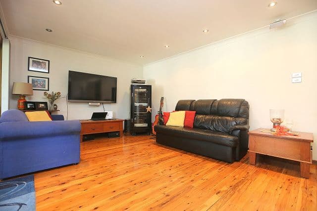 15 Wingara Street, CHESTER HILL NSW 2162, Chester Hill - Thumbnail 2
