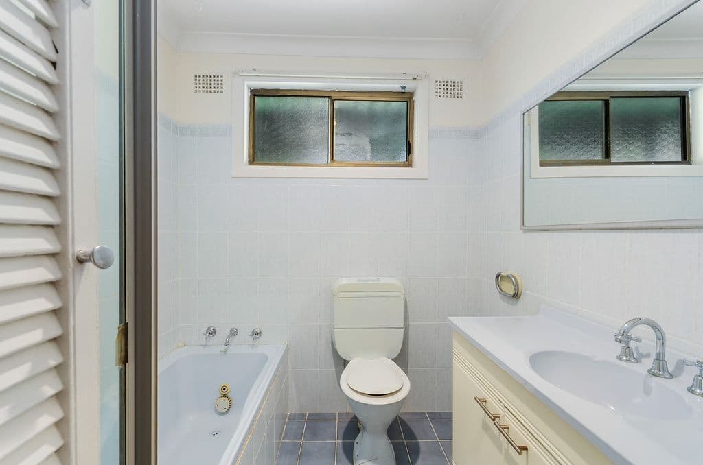 67 Sammat Avenue, Barrack Heights NSW 2528, Barrack Heights - Thumbnail 4