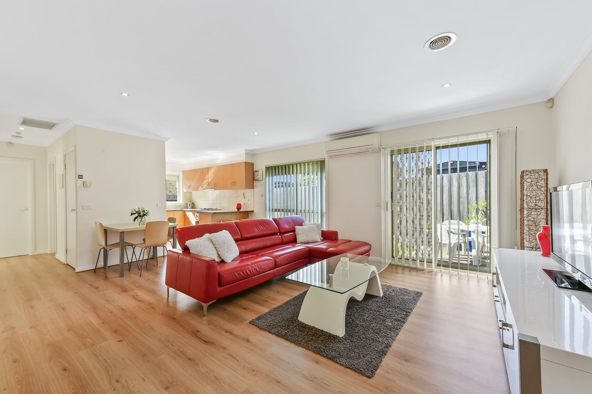 8 Day Street, Dandenong VIC 3175, Dandenong - Thumbnail 2