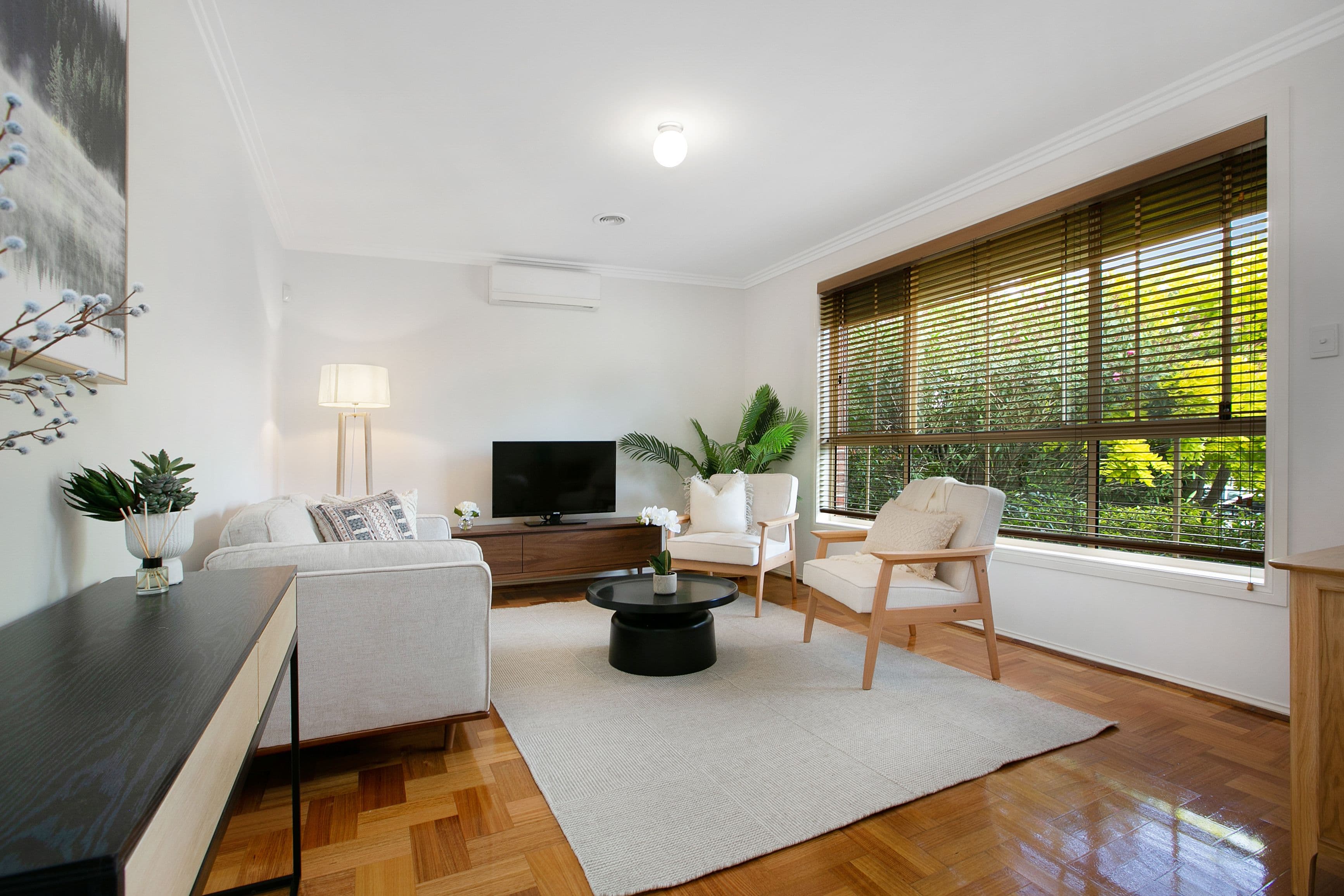 13 Evans Crescent, Reservoir VIC 3073, Reservoir - Thumbnail 4