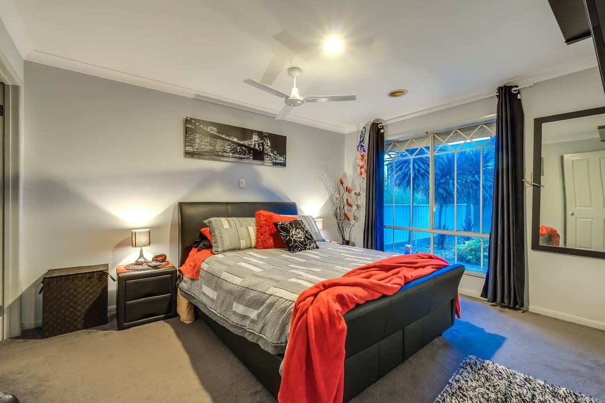 27 Kingsfield Way, Truganina VIC 3029, Truganina - Thumbnail 6