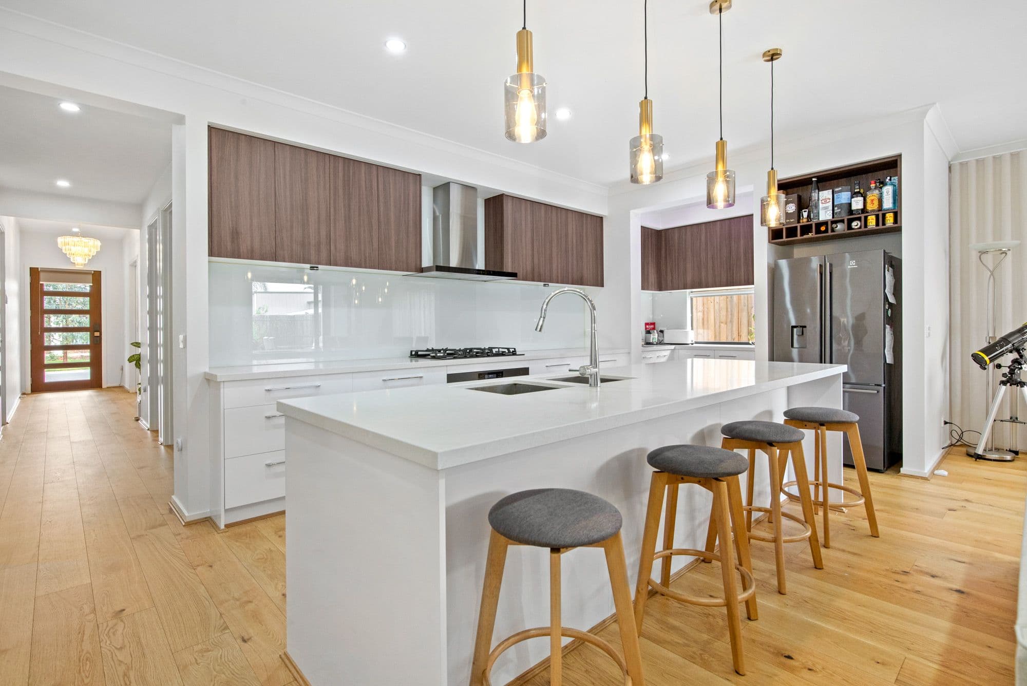 34 Tiverton Terrace, Werribee VIC 3030, Werribee - Thumbnail 2