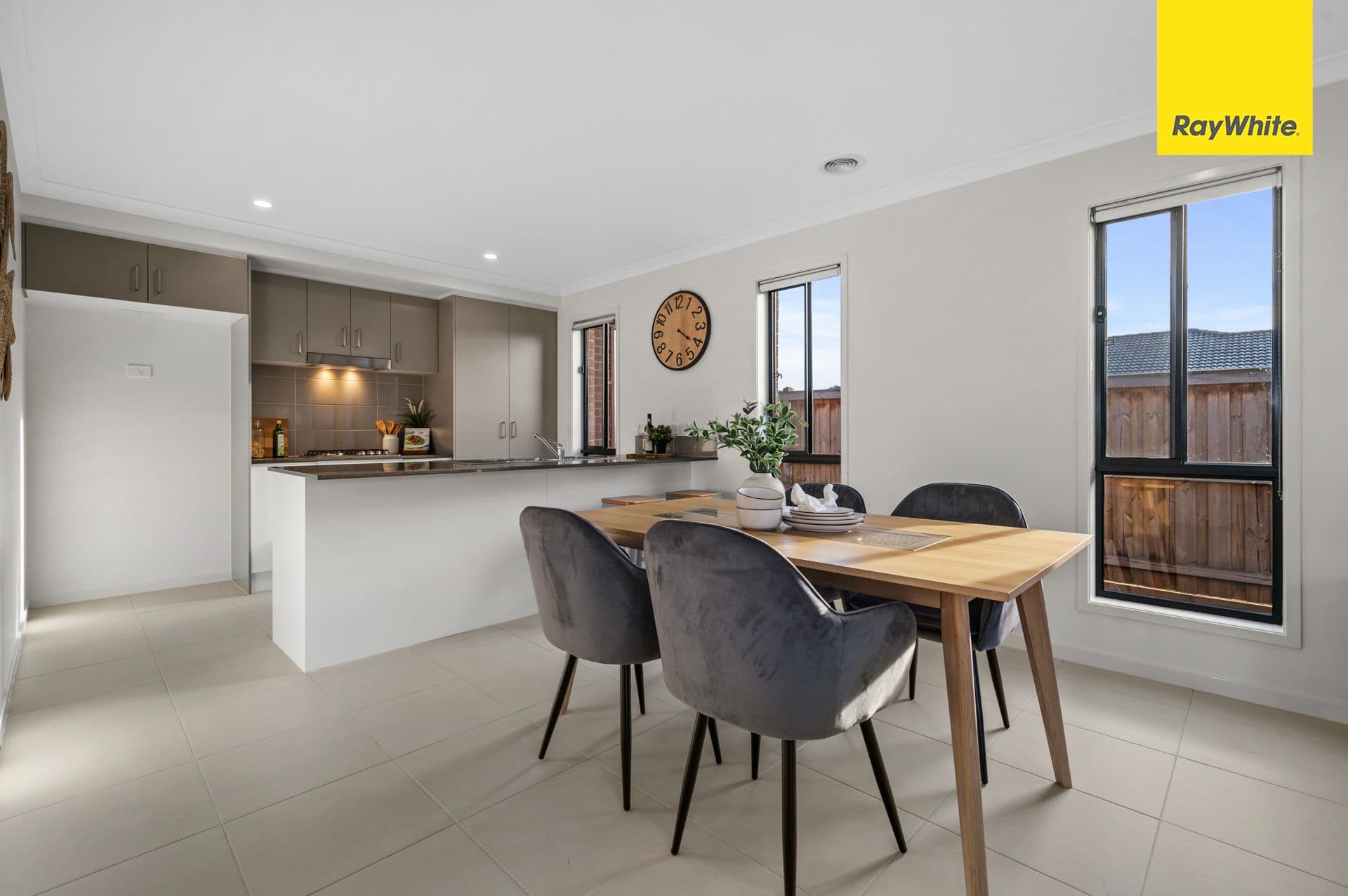 115 Horsley Street, THORNHILL PARK VIC 3335, Thornhill Park - Thumbnail 4