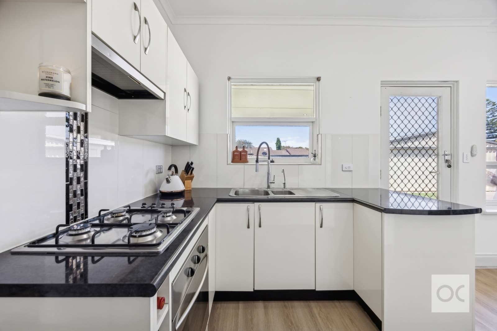 24 Emerald Road, Morphett Vale - Thumbnail 8