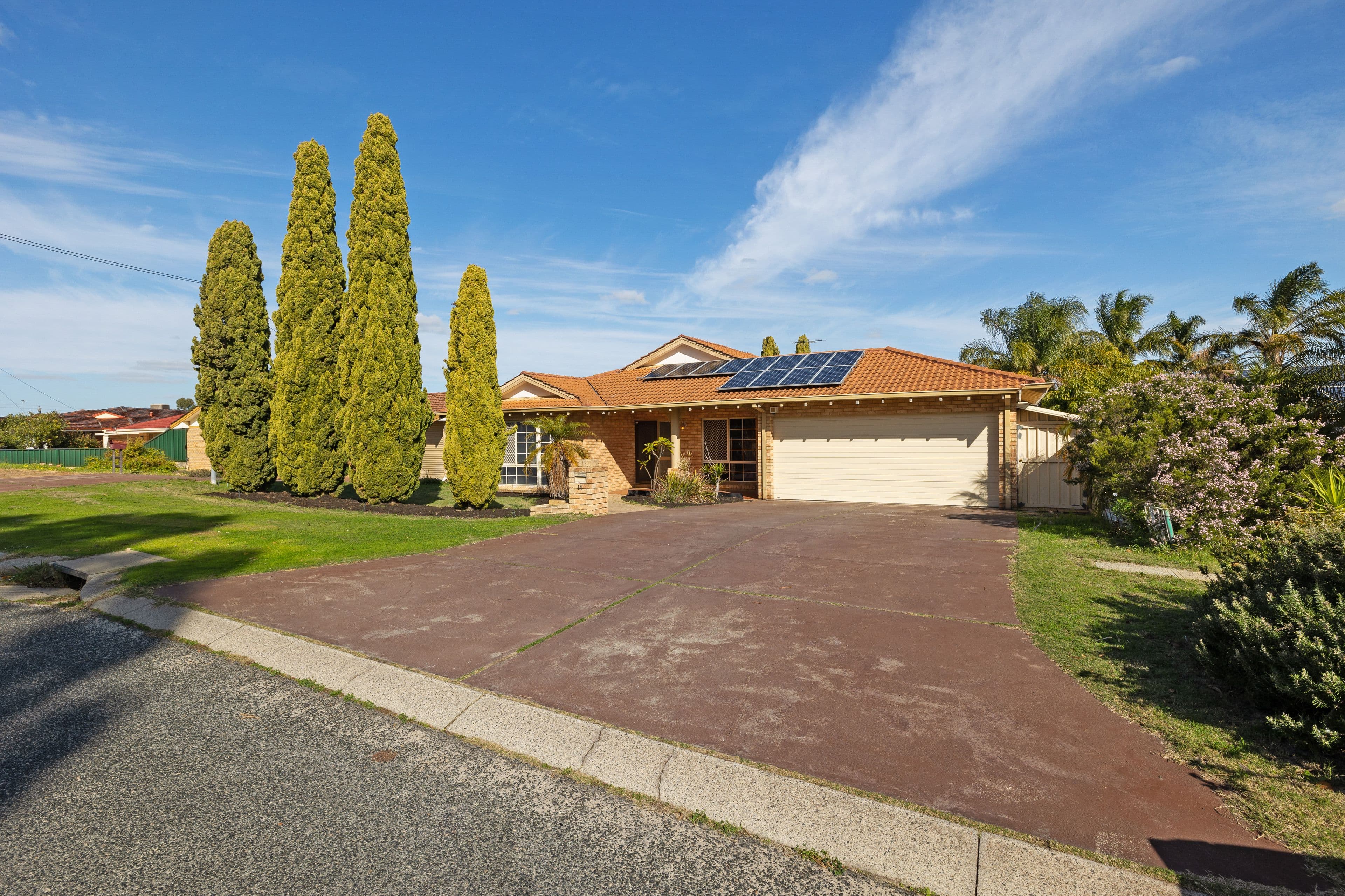 14 Bresnahan Place, Marangaroo WA 6064, Marangaroo - Image 1