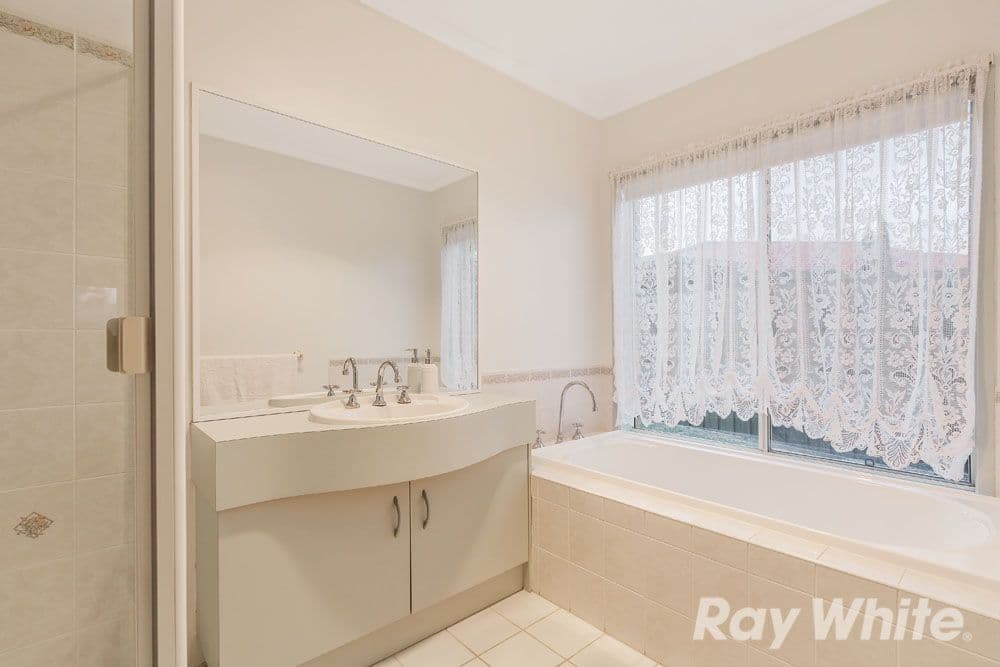 5 Primrose Place, Epping VIC 3076, Epping - Thumbnail 8
