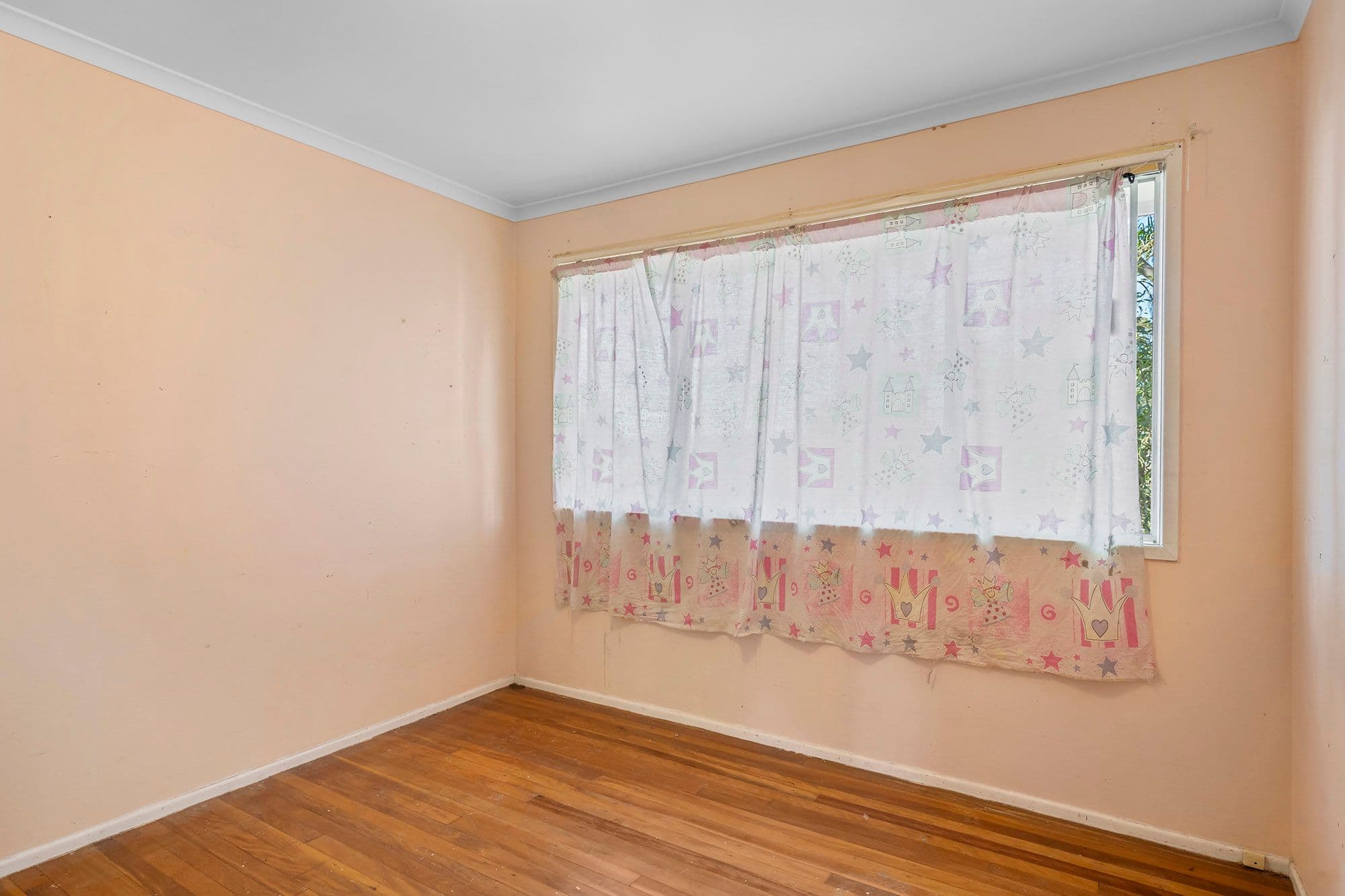 14 Burke Street, Woodridge QLD 4114, Woodridge - Thumbnail 4