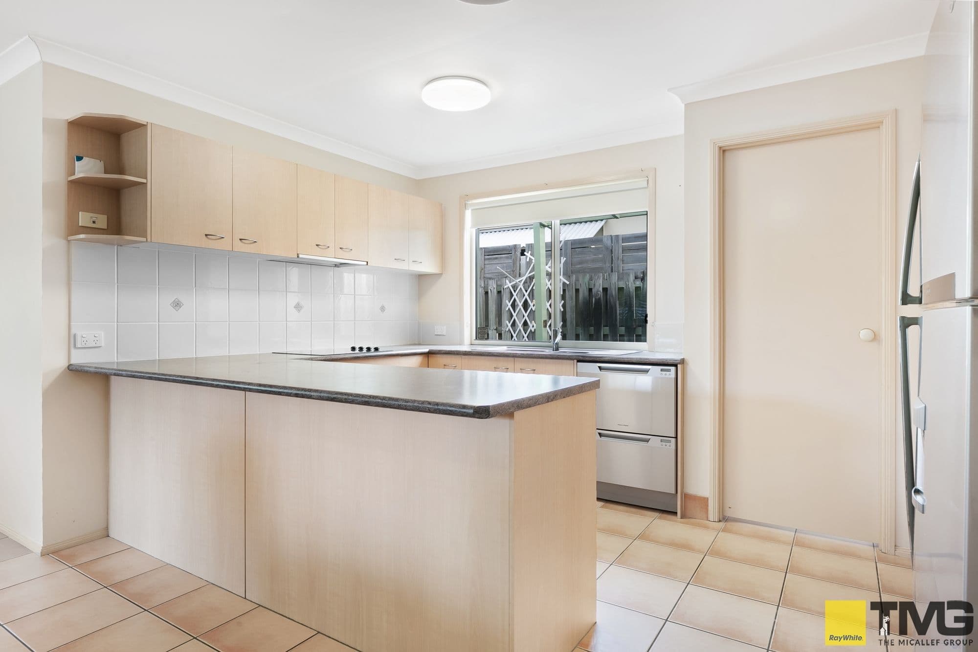 75 Riverpark Drive, Nerang QLD 4211, Nerang - Thumbnail 4