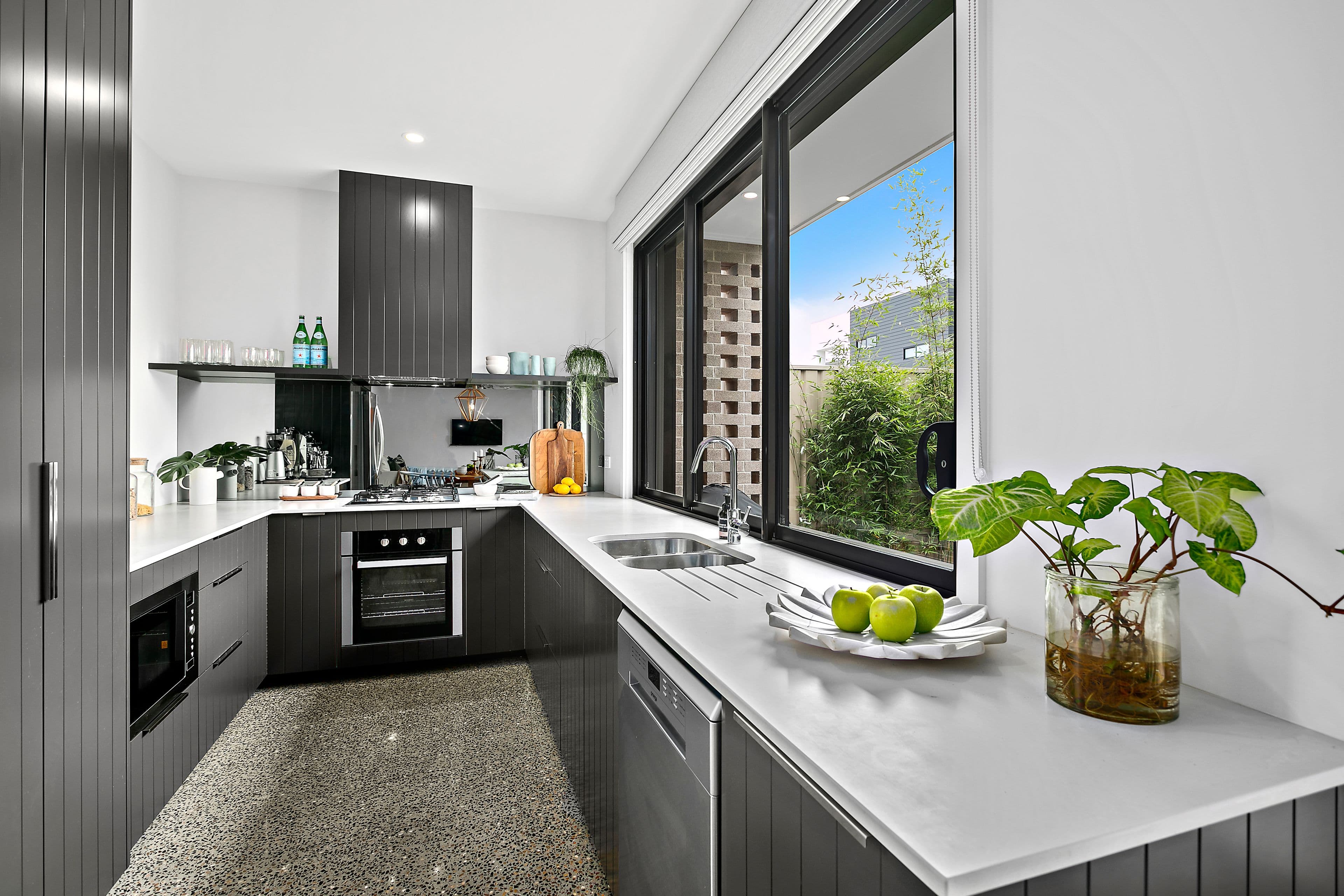 3 Moorings Avenue, Shell Cove - Thumbnail 4