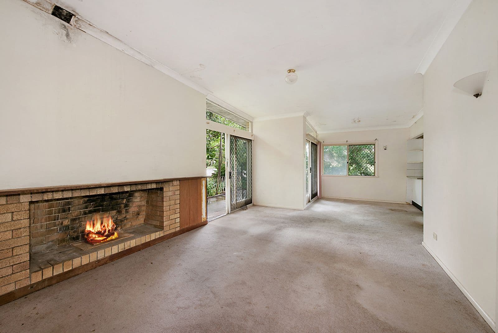 1 Baree Street, Kenmore QLD 4069, Kenmore - Thumbnail 5