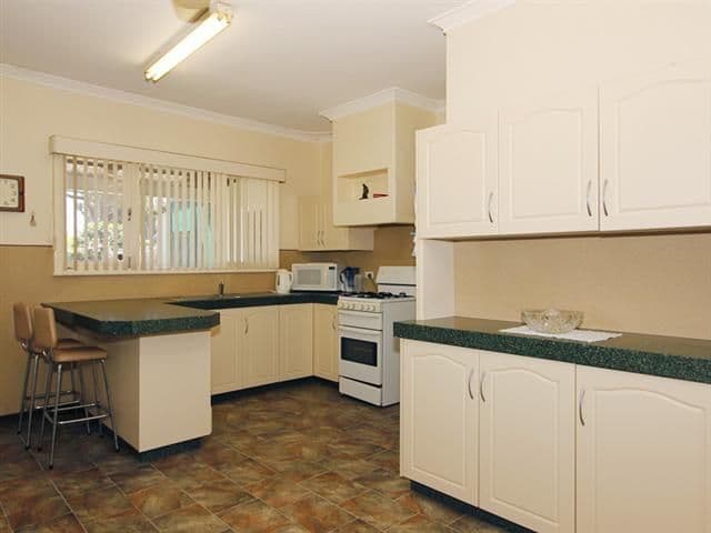 14 Kenwick Road, KENWICK WA 6107, Kenwick - Thumbnail 3
