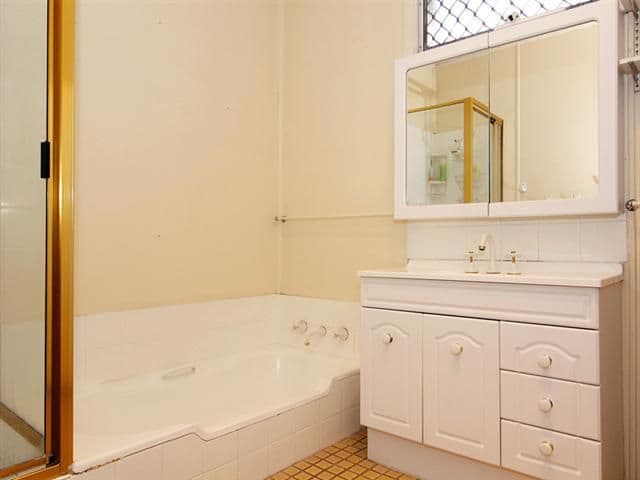14 Kenwick Road, KENWICK WA 6107, Kenwick - Thumbnail 4