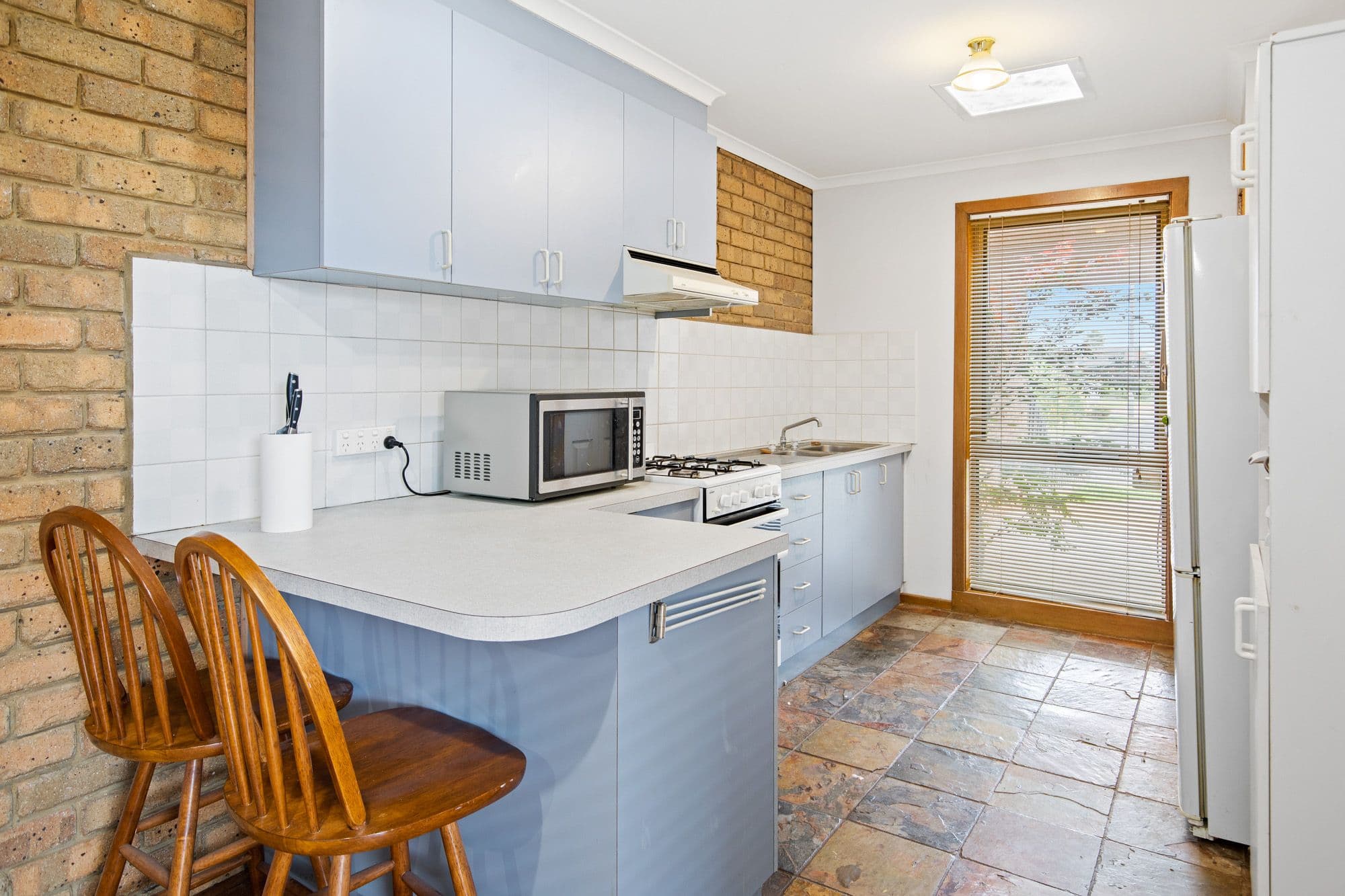 5 Queensbury Way, Werribee VIC 3030, Werribee - Thumbnail 4