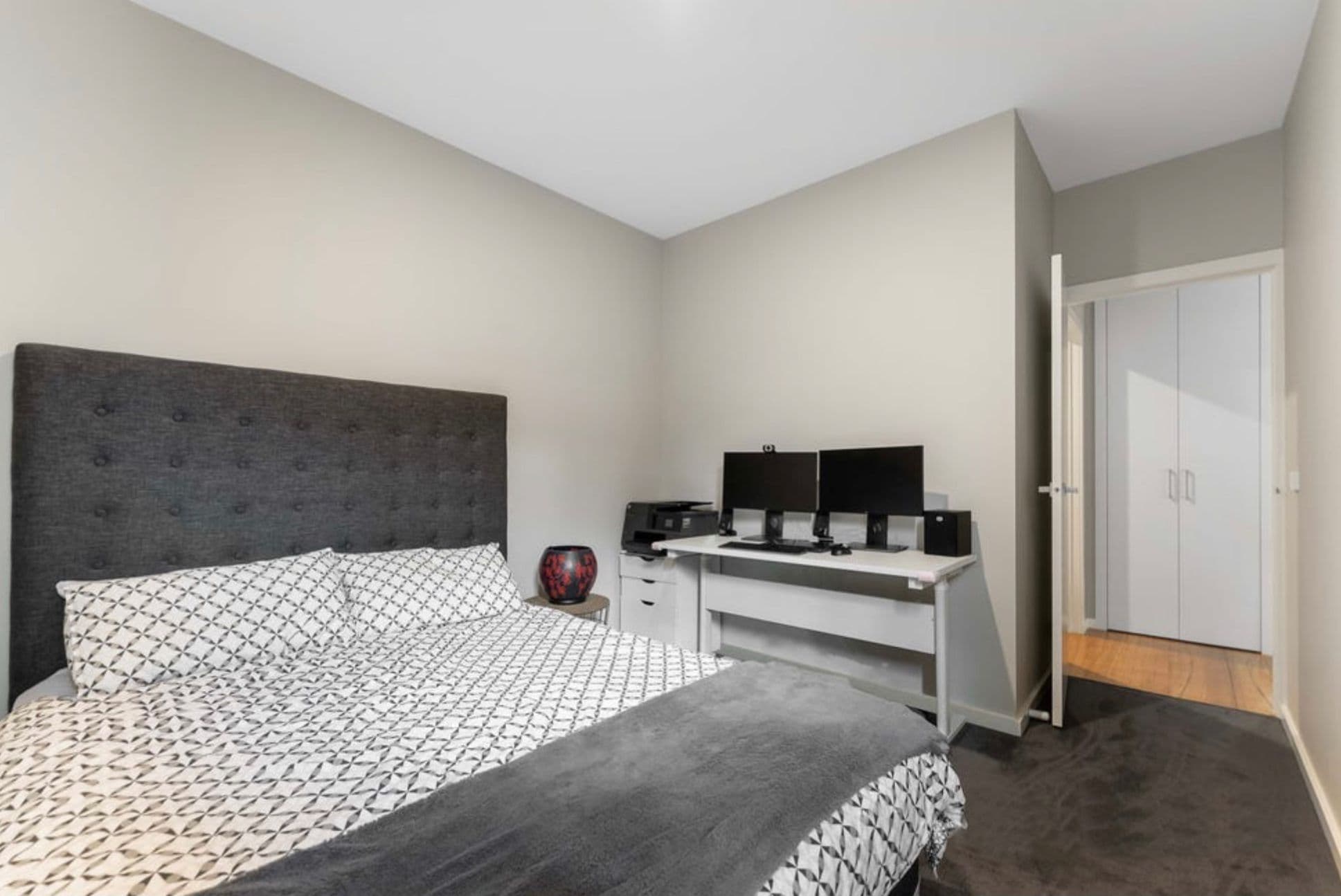 28 Nolan Avenue, Brooklyn VIC 3012, Brooklyn - Thumbnail 6