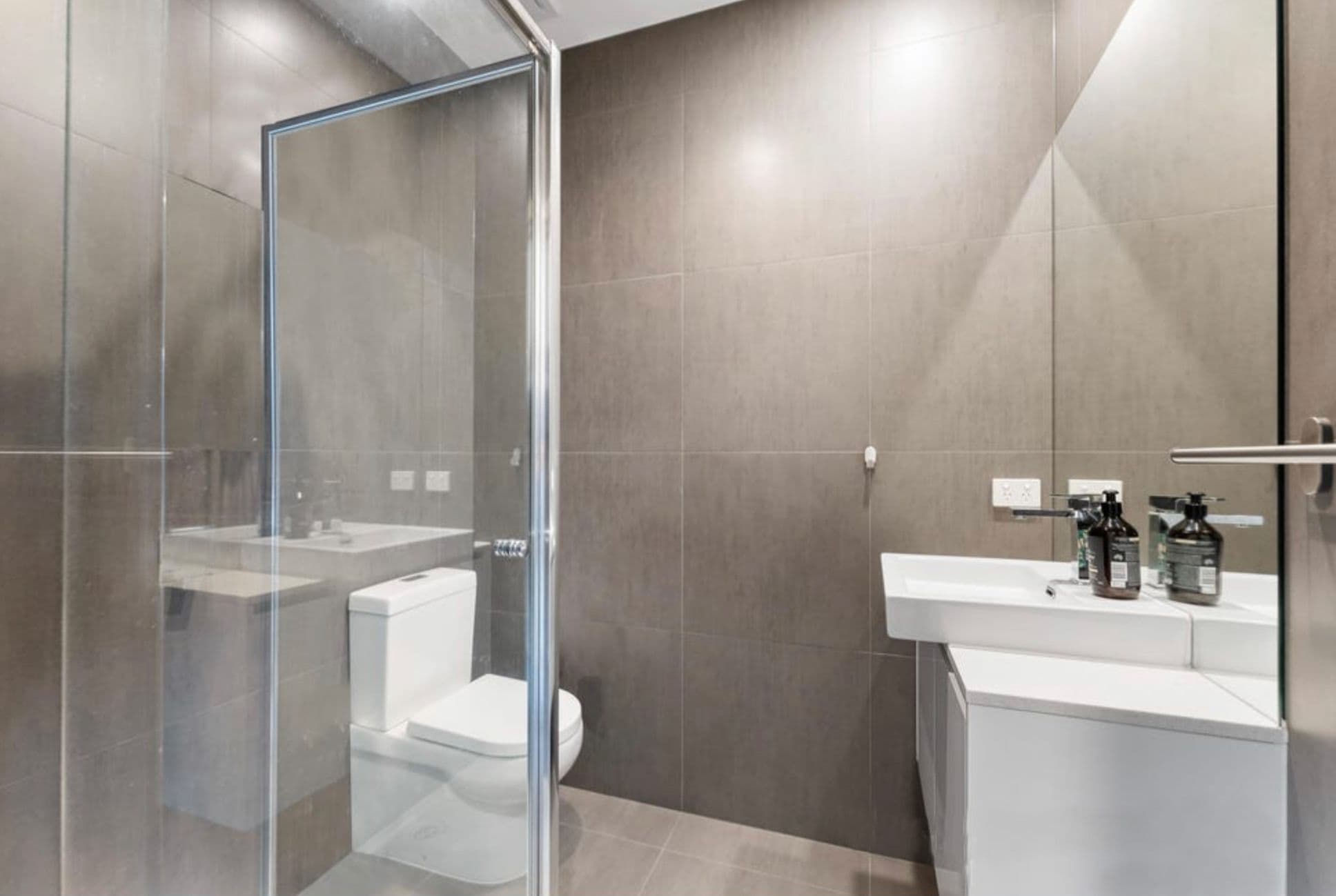 28 Nolan Avenue, Brooklyn VIC 3012, Brooklyn - Thumbnail 8