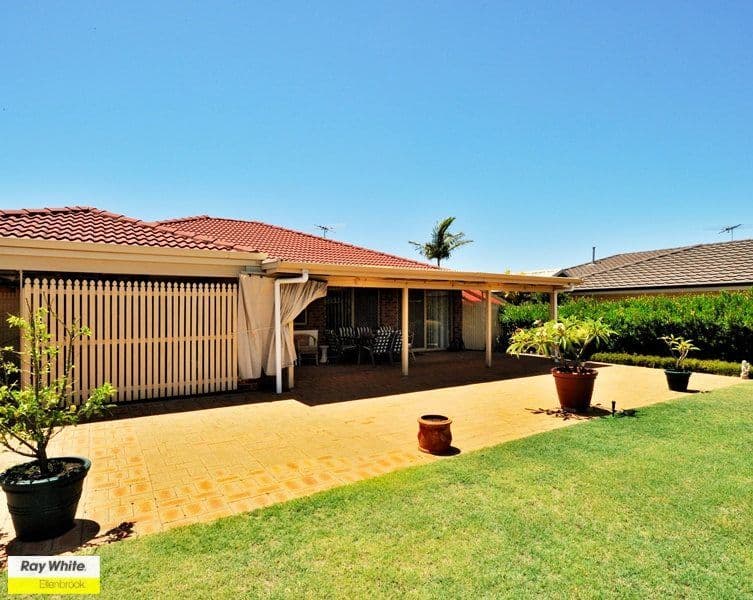27 Eradu Ramble, HOCKING WA 6065, Hocking - Thumbnail 2