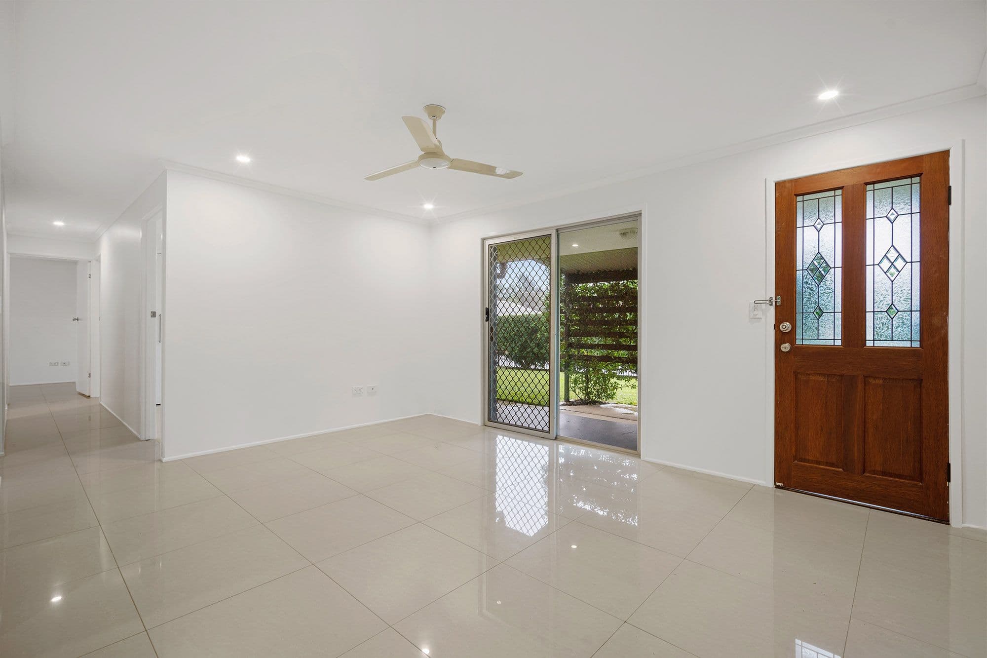 29 Plain Street, Slacks Creek QLD 4127, Slacks Creek - Thumbnail 2