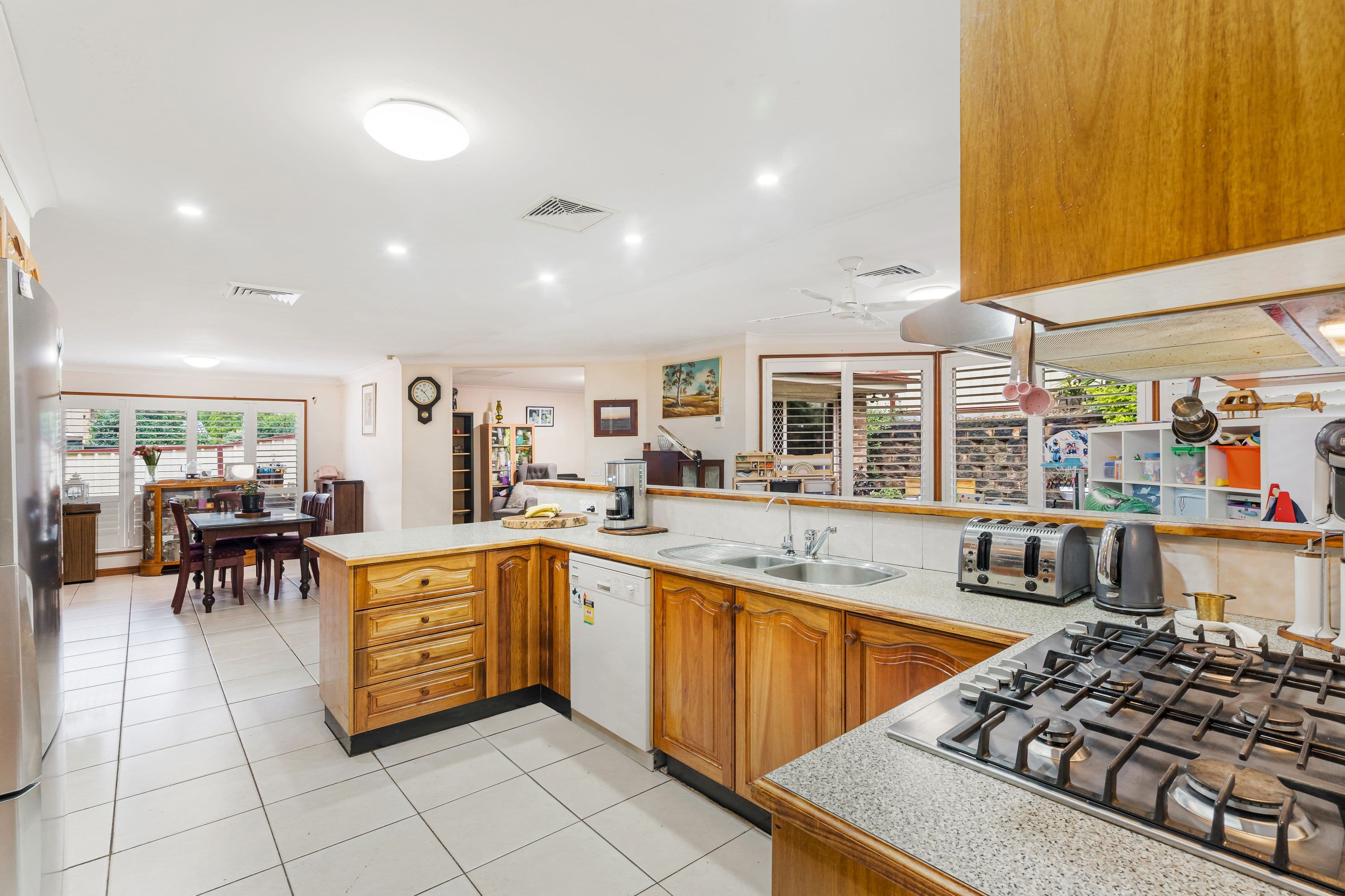 32 Helena Road, Cecil Hills NSW 2171, Cecil Hills - Thumbnail 2