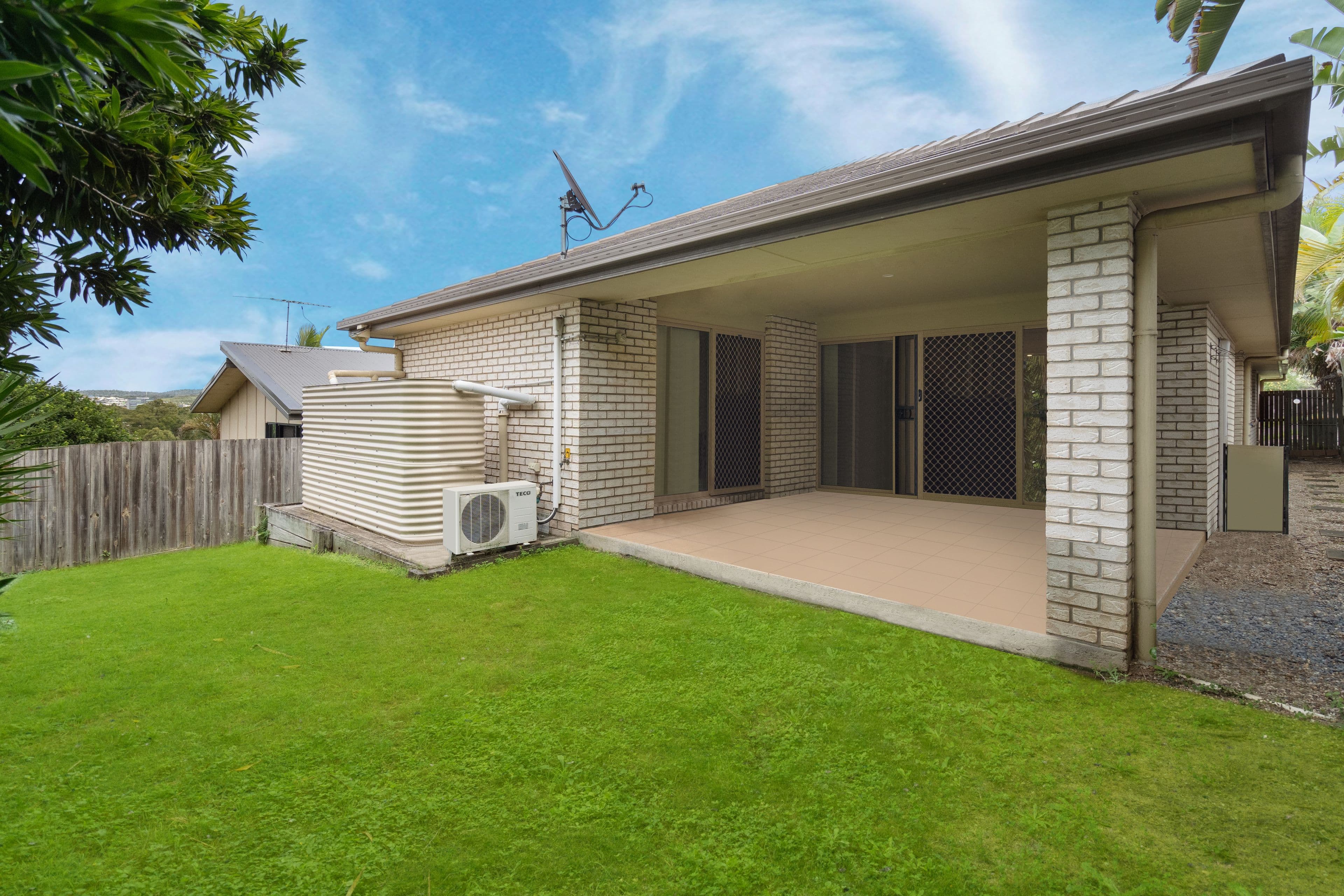 12 Greenwood Street, Springfield Lakes QLD 4300, Springfield Lakes - Thumbnail 2