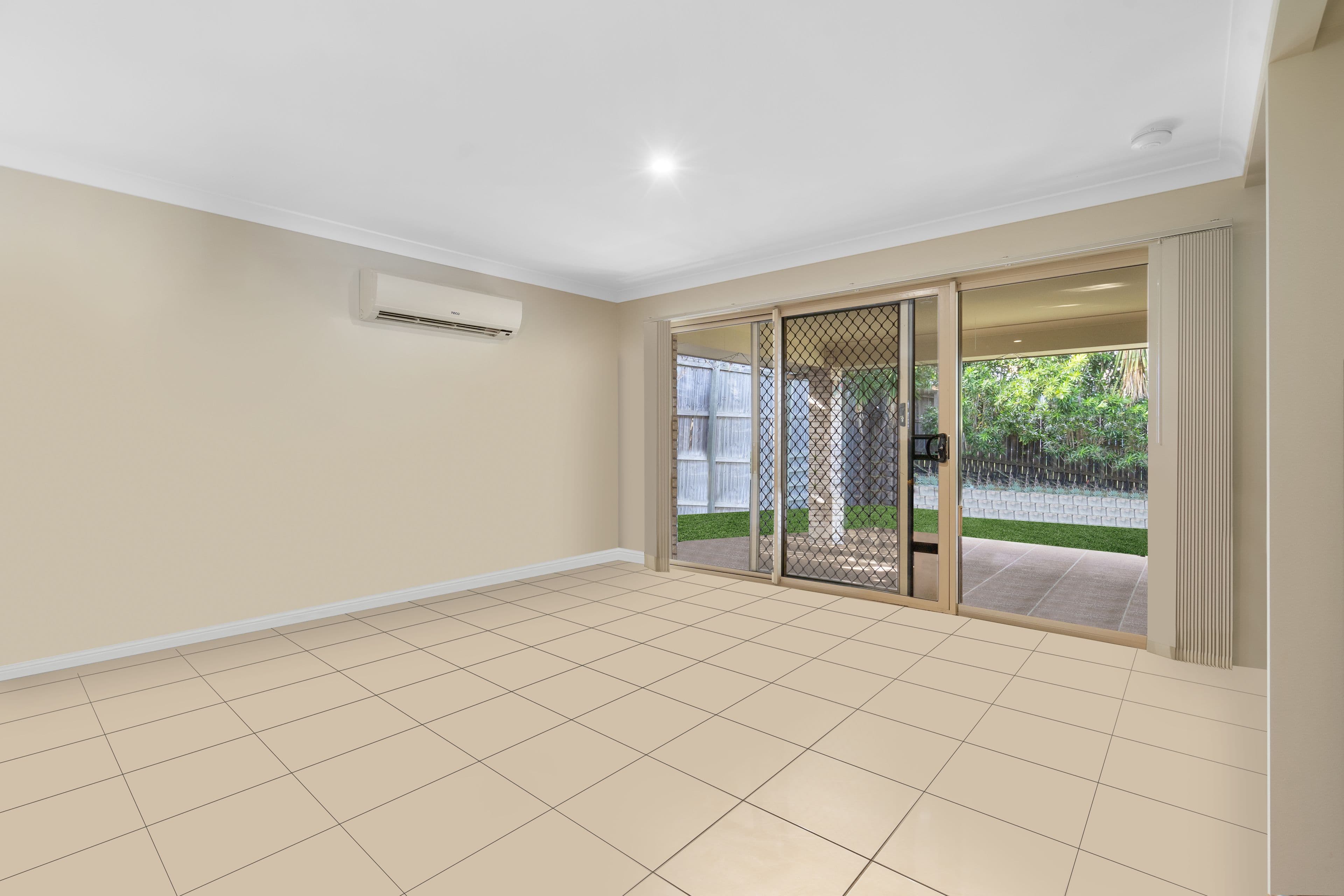 12 Greenwood Street, Springfield Lakes QLD 4300, Springfield Lakes - Thumbnail 4