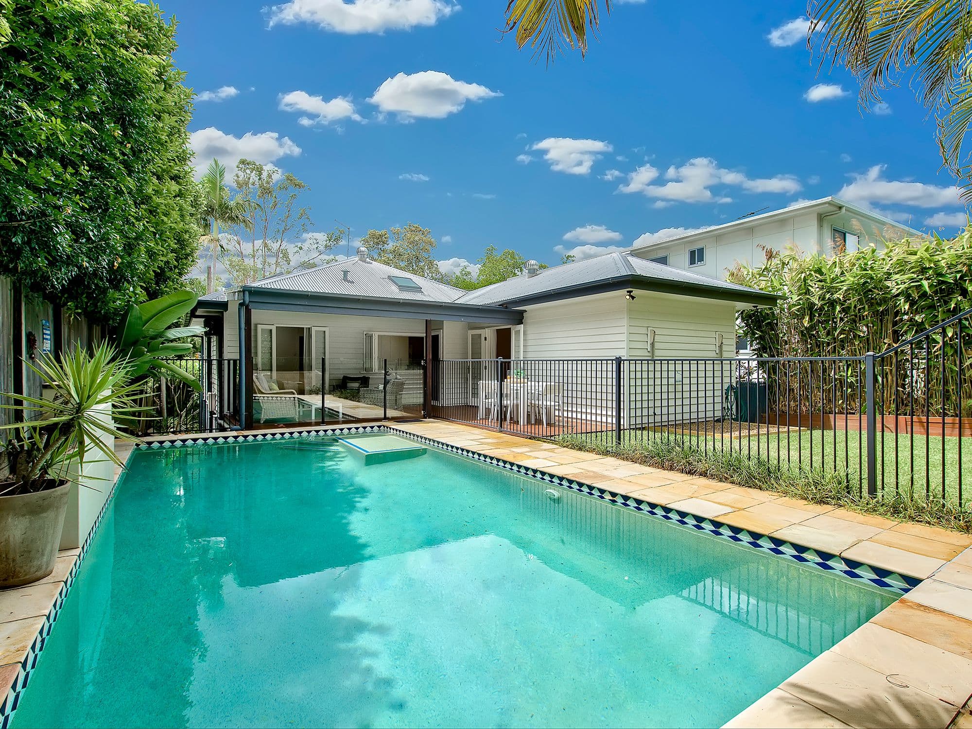 80 Dorrington Drive, Ashgrove QLD 4060, Ashgrove - Thumbnail 2