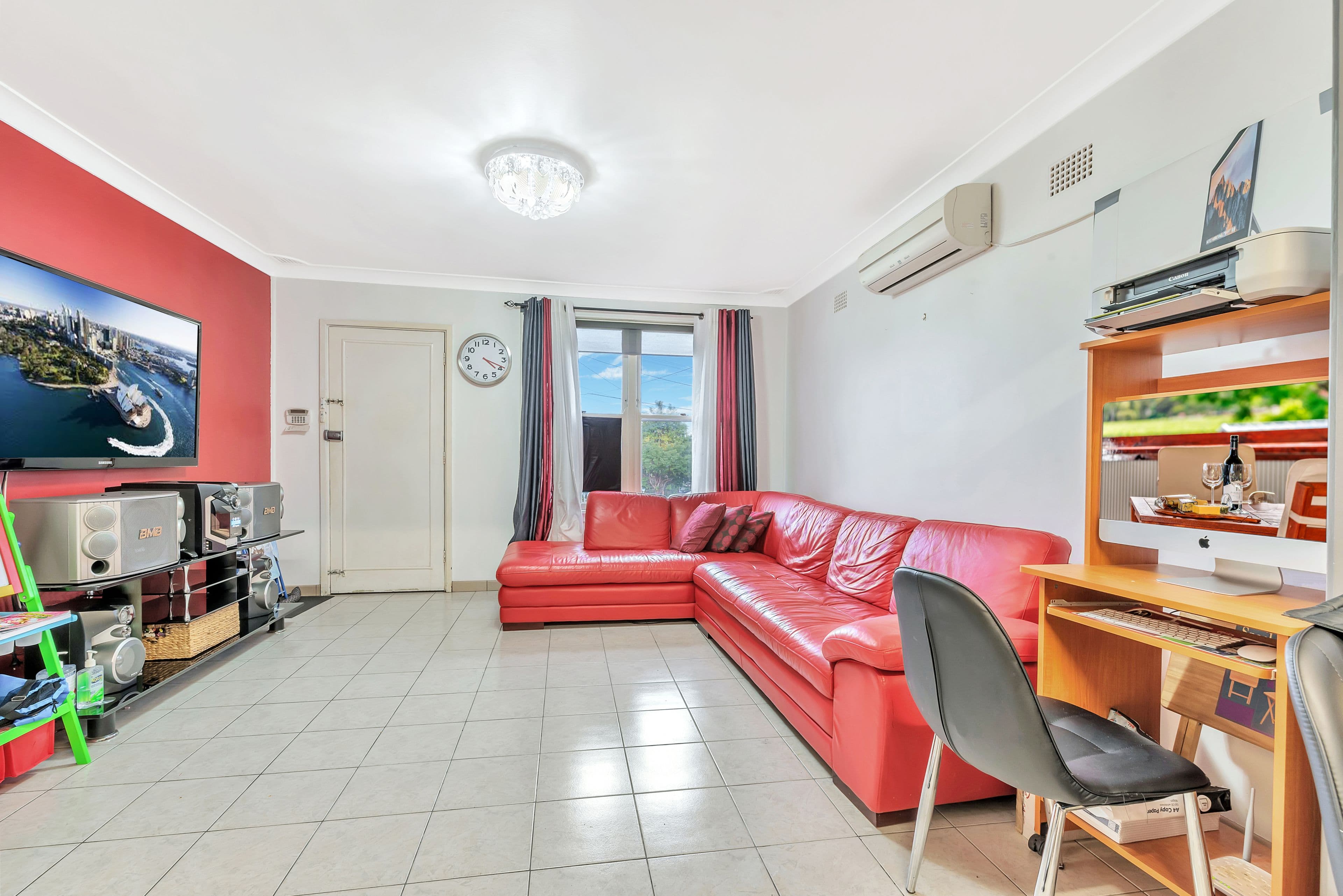 49 Aberdeen Road, Busby - Thumbnail 3