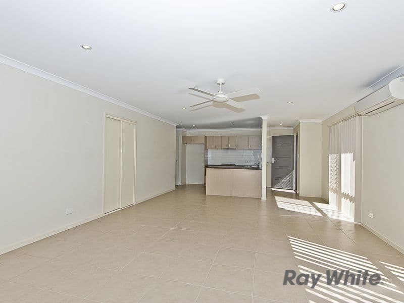 1 and 2, 22 Duporth Crescent, Dakabin QLD 4503, Dakabin - Thumbnail 2