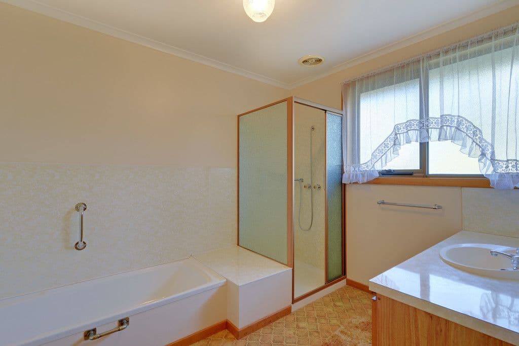 198 Mount Street, Upper Burnie TAS 7320, Upper Burnie - Thumbnail 7