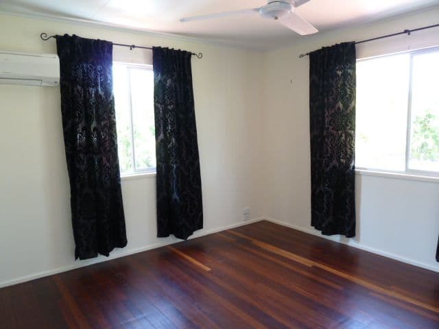 19 Irving Street, SOUTH MACKAY QLD 4740, South Mackay - Thumbnail 5