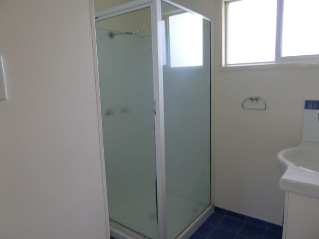 19 Irving Street, SOUTH MACKAY QLD 4740, South Mackay - Thumbnail 6