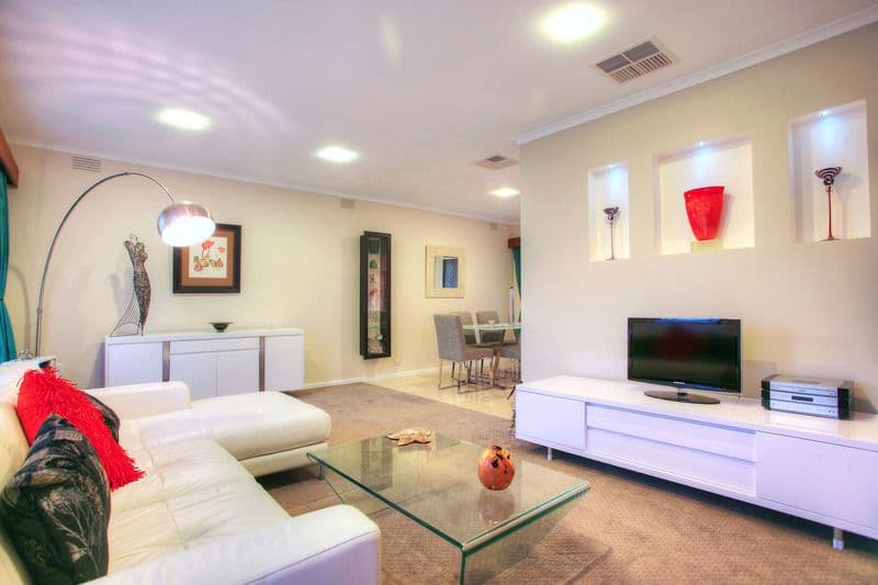 25 Canara Street, DONCASTER EAST VIC 3109, Doncaster East - Thumbnail 2