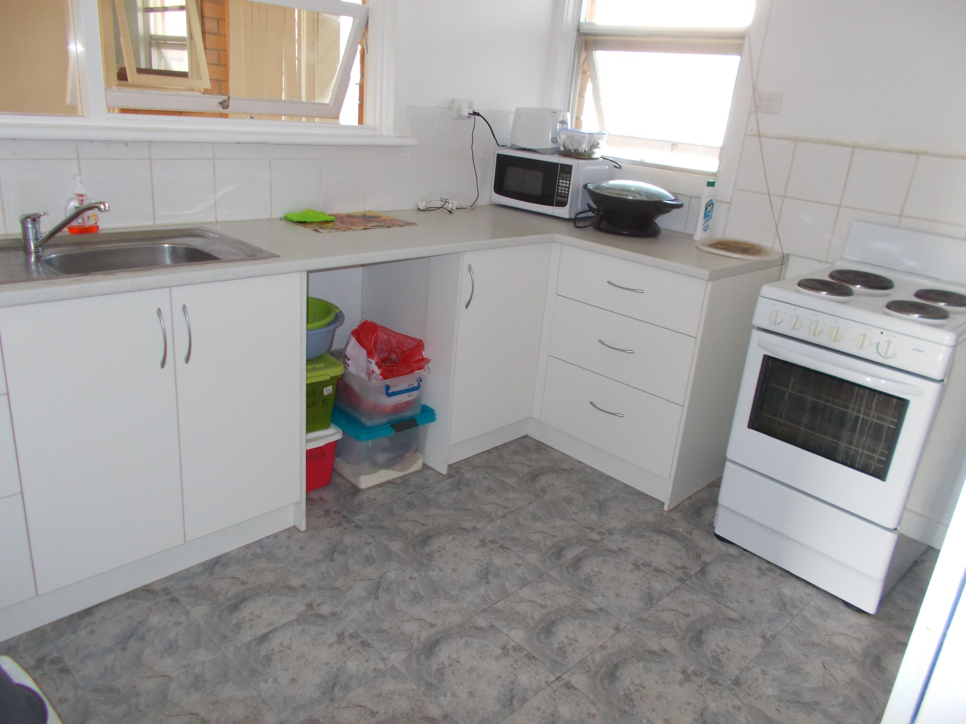 24 Albert Parade, Bordertown SA 5268, Bordertown - Thumbnail 3