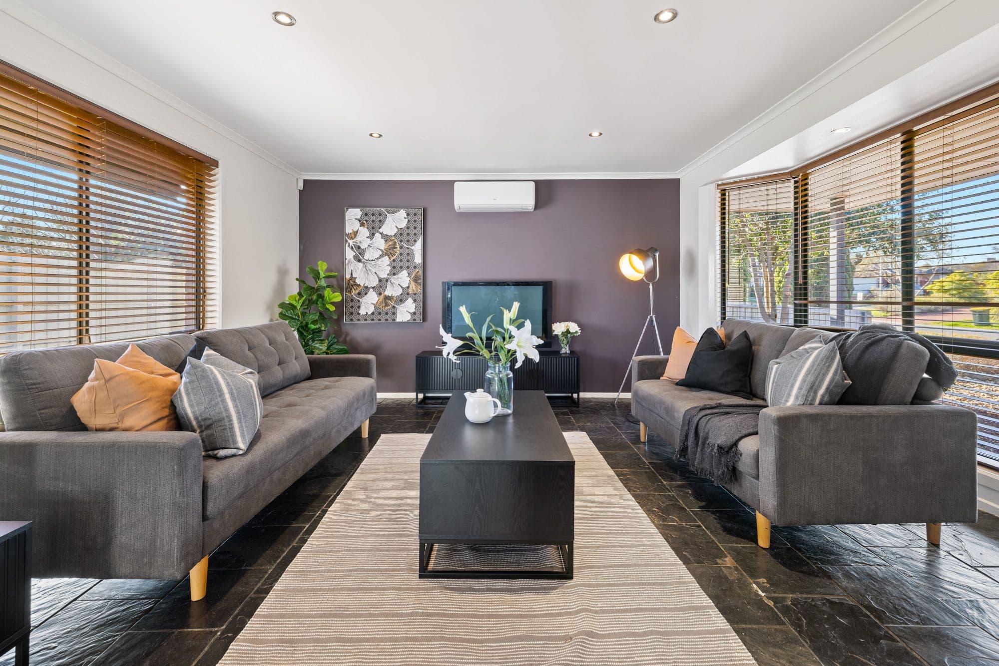 18 Sandleford Way, Hoppers Crossing VIC 3029, Hoppers Crossing - Thumbnail 2
