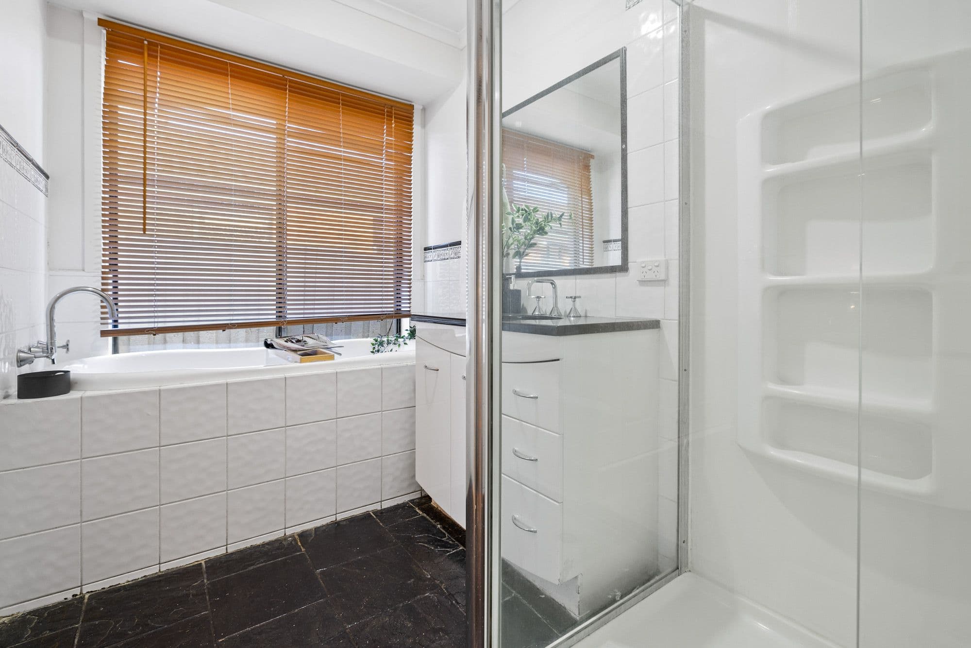 18 Sandleford Way, Hoppers Crossing VIC 3029, Hoppers Crossing - Thumbnail 7