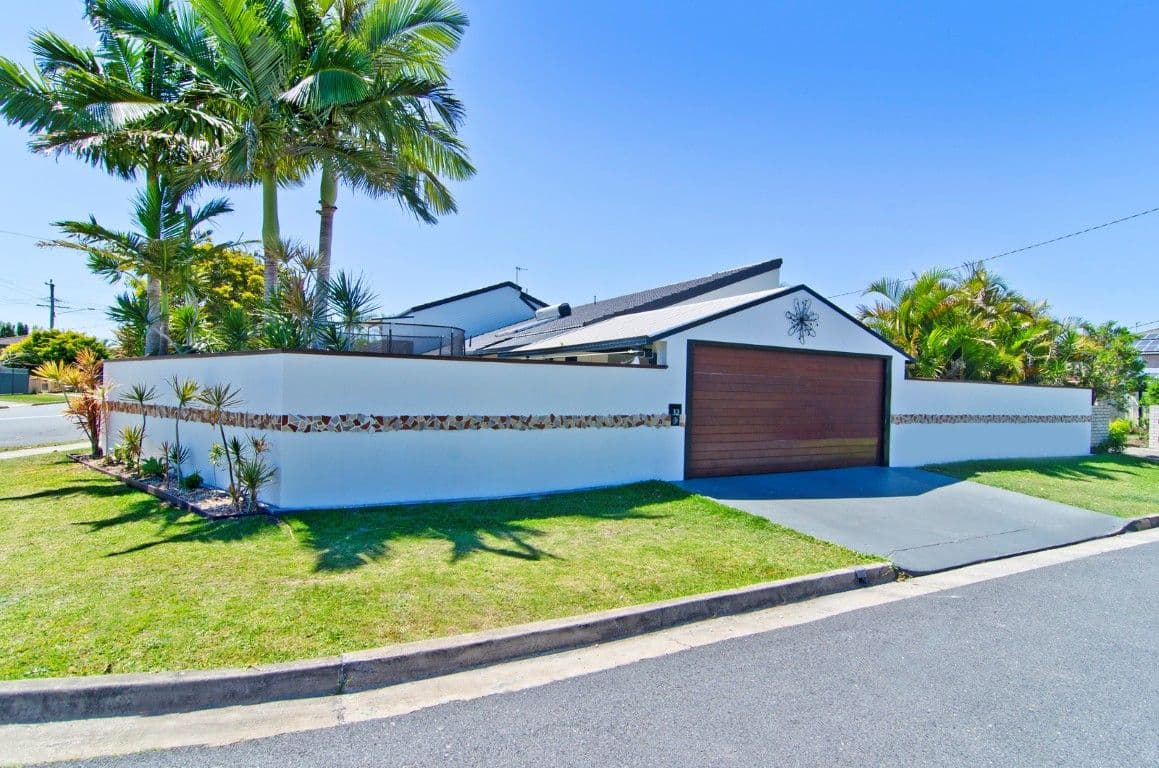 32 Illaroo Street, PALM BEACH QLD 4221, Palm Beach - Thumbnail 2