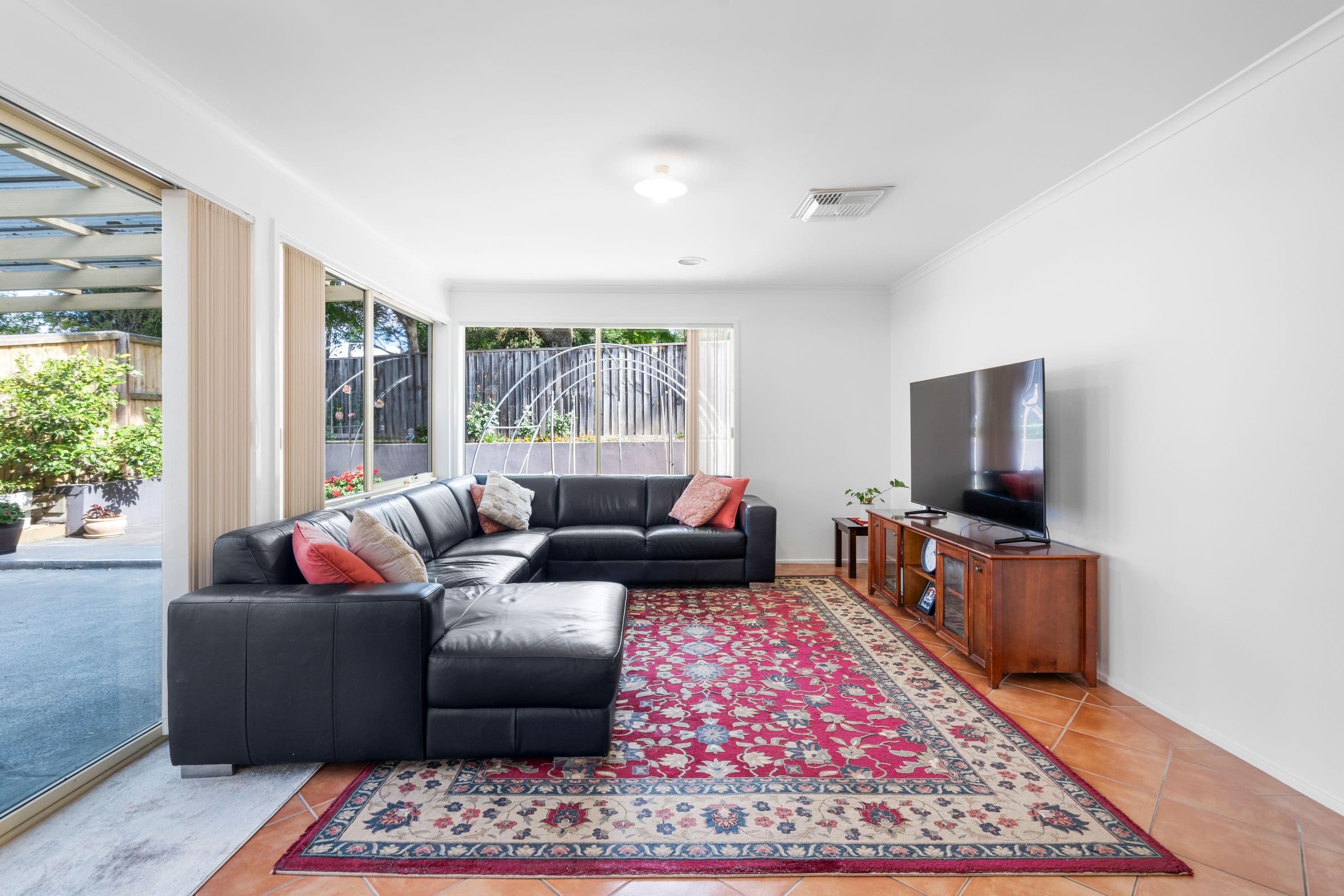28 Yellowbox Avenue, South Morang VIC 3752, South Morang - Thumbnail 5