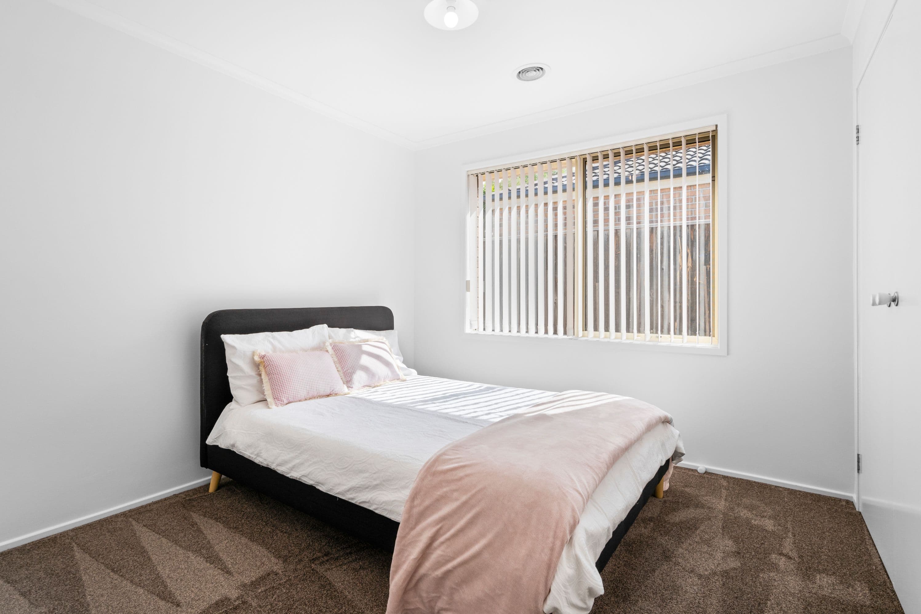 28 Yellowbox Avenue, South Morang VIC 3752, South Morang - Thumbnail 8