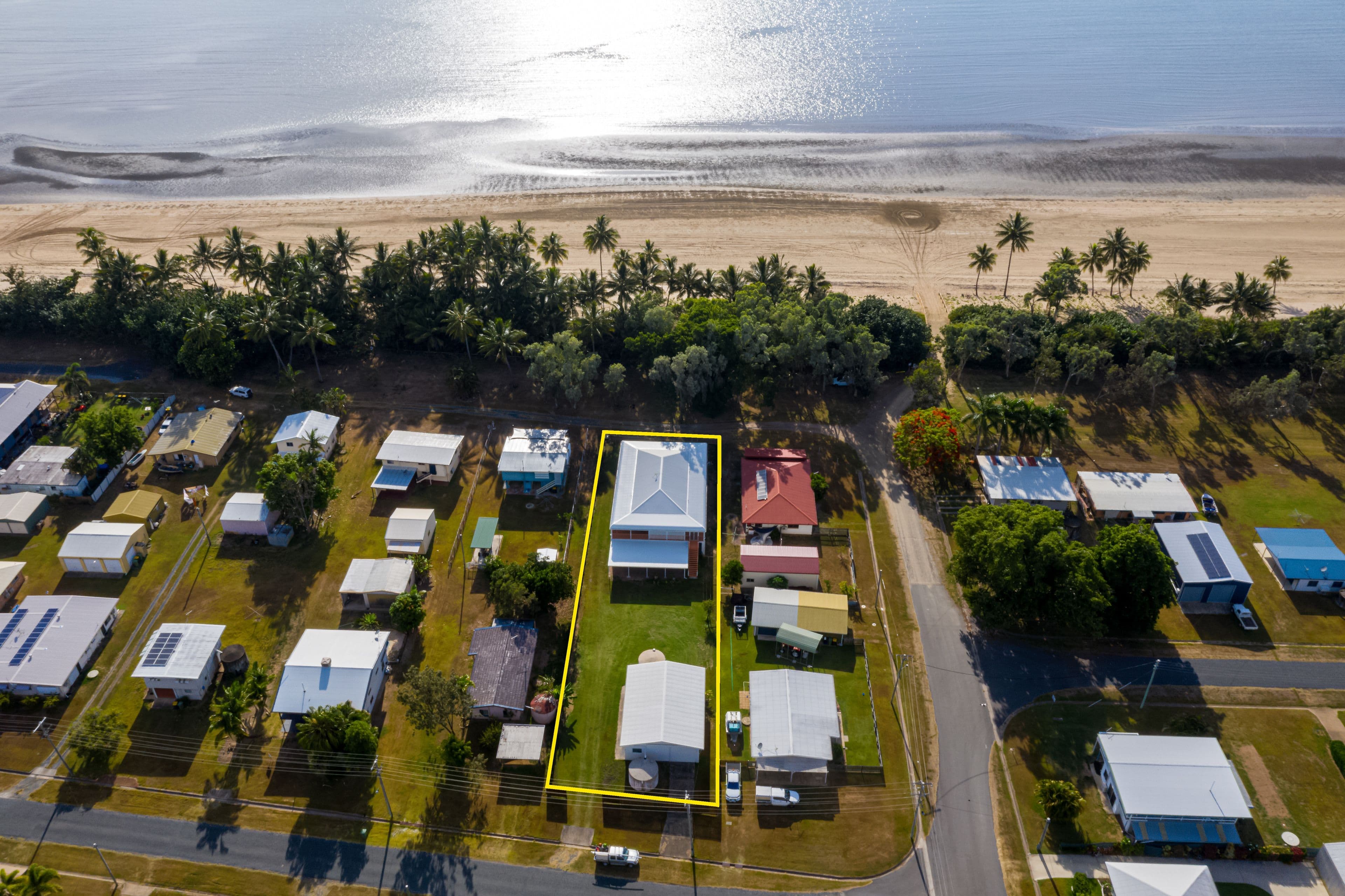 4 Peters Avenue, Midge Point QLD 4799, Midge Point - Image 1