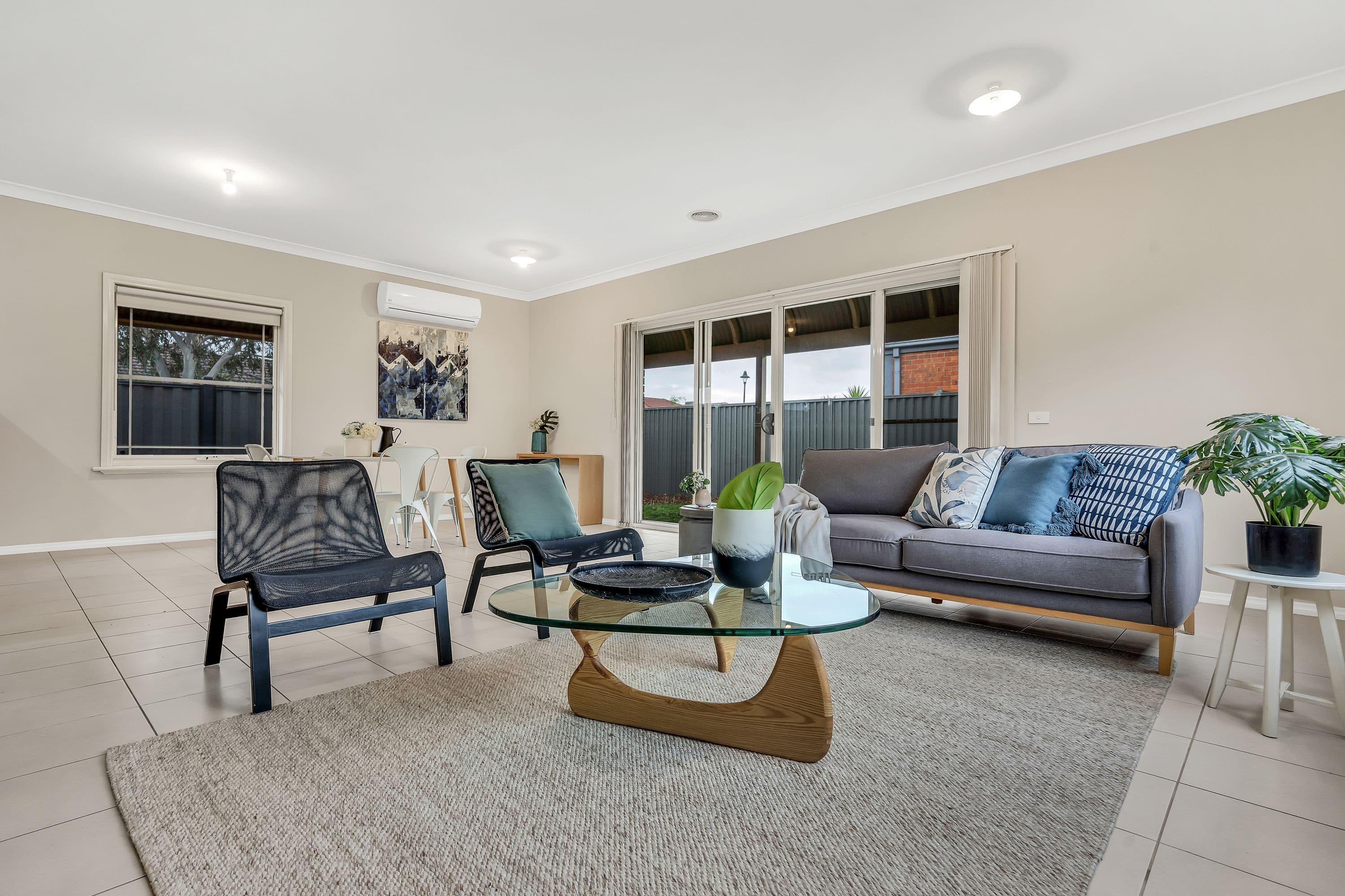 11 Gippsland Way, Craigieburn VIC 3064, Craigieburn - Thumbnail 4