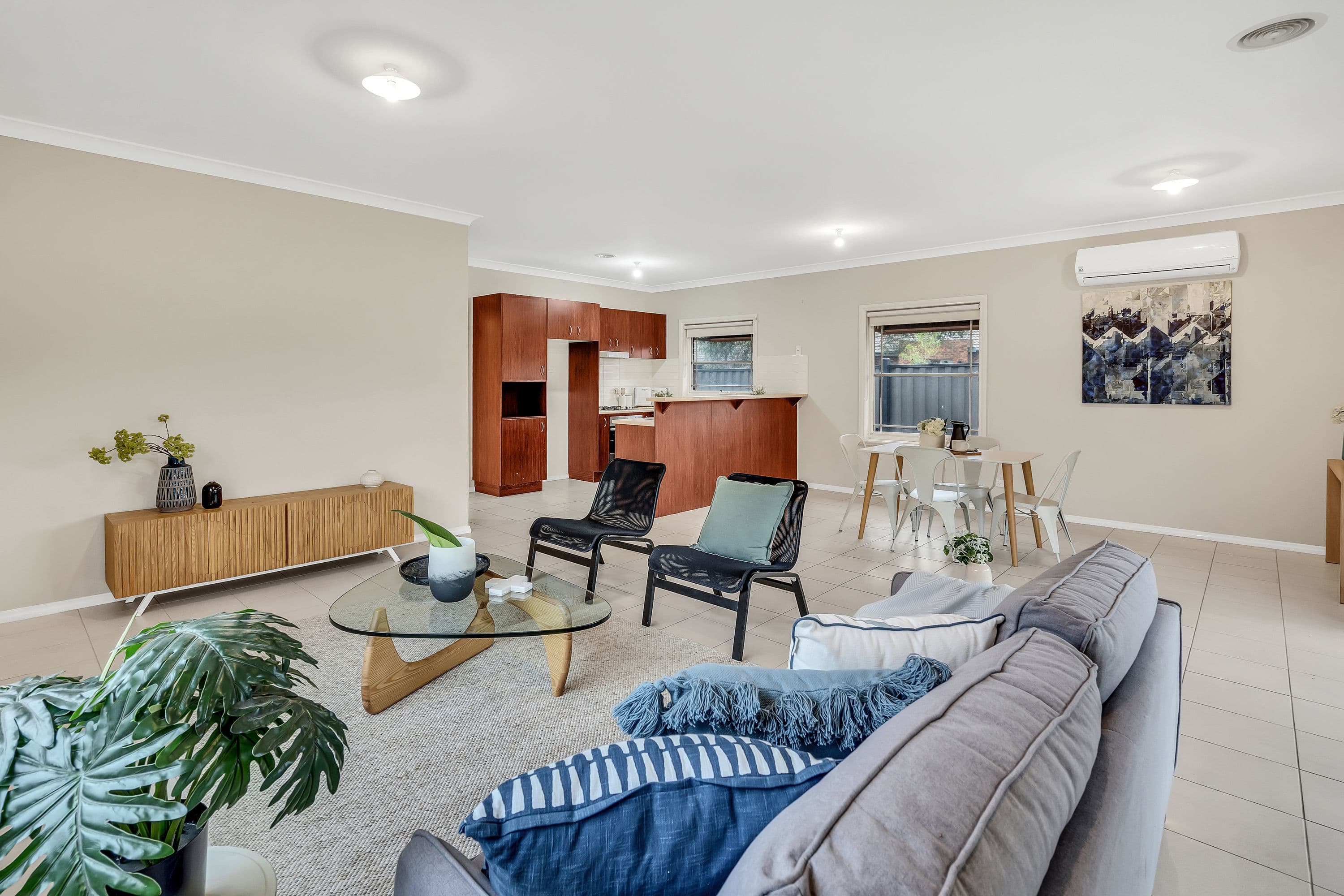 11 Gippsland Way, Craigieburn VIC 3064, Craigieburn - Thumbnail 5