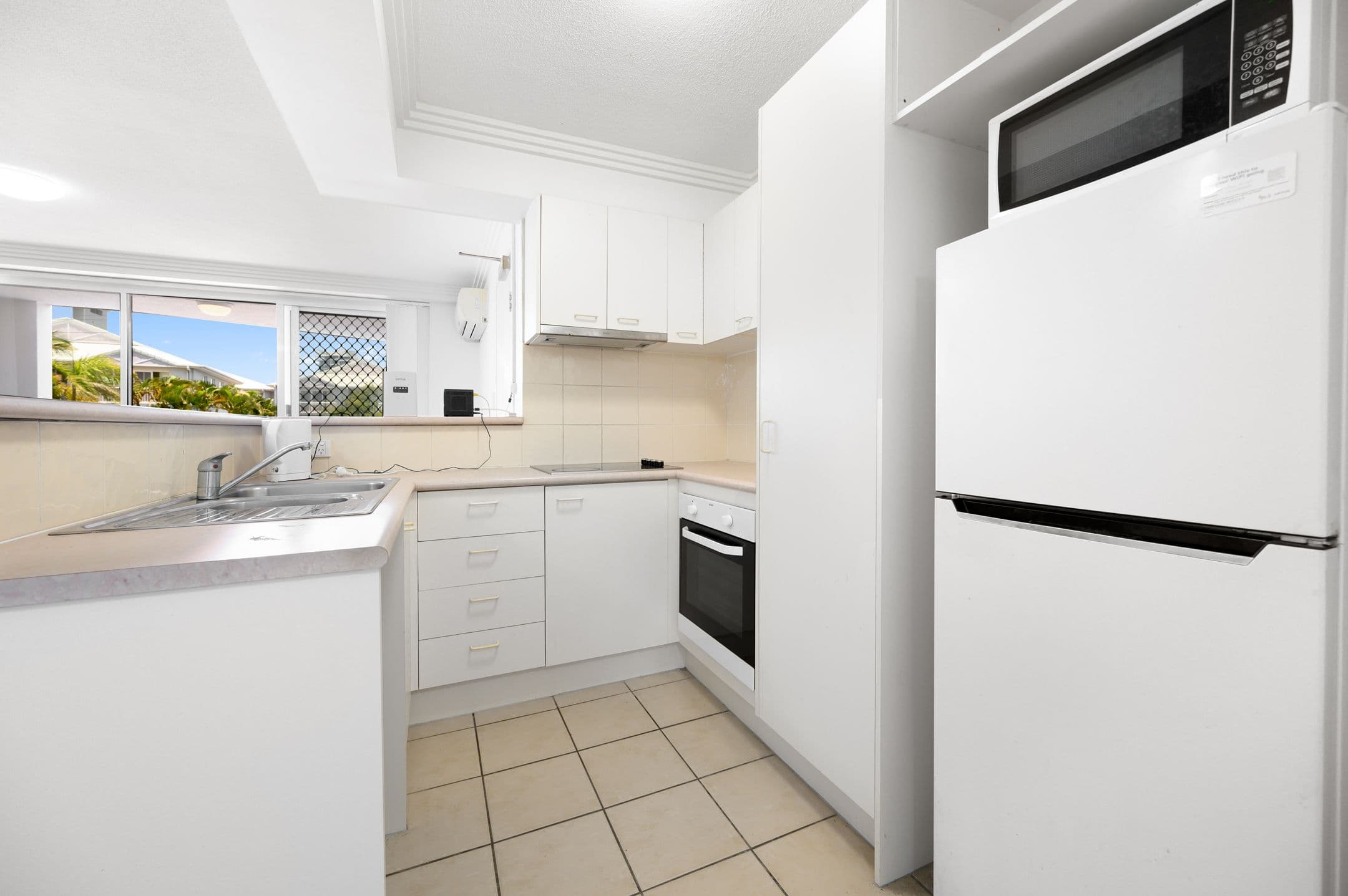 7 Whiting Street, Labrador QLD 4215, Labrador - Thumbnail 5