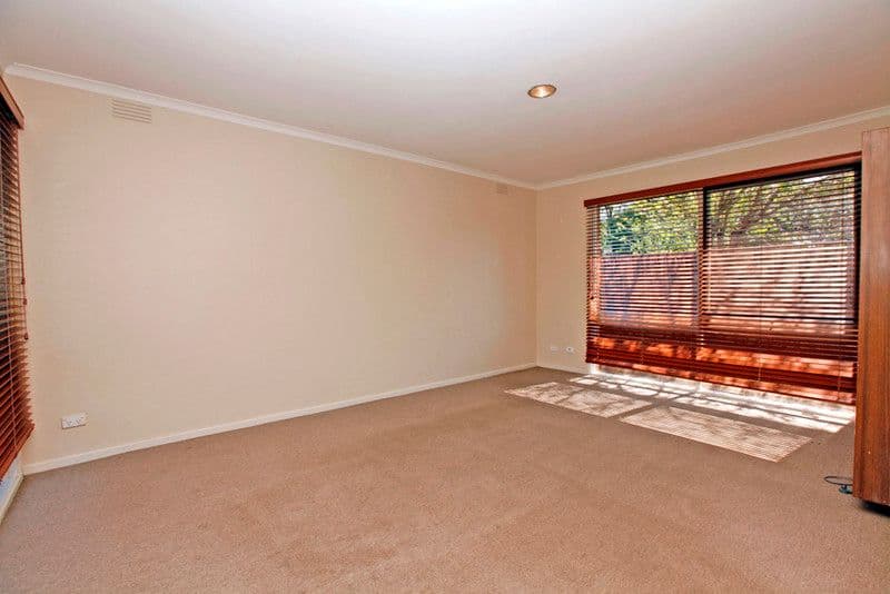 2 Millar Road, TULLAMARINE VIC 3043, Tullamarine - Thumbnail 3
