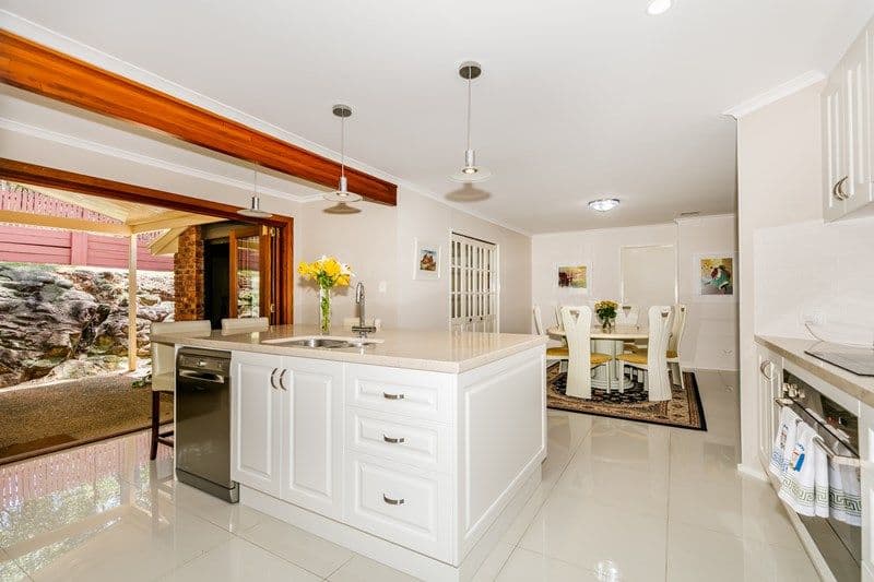 52 Deloraine Drive, Springwood QLD 4127, Springwood - Thumbnail 4