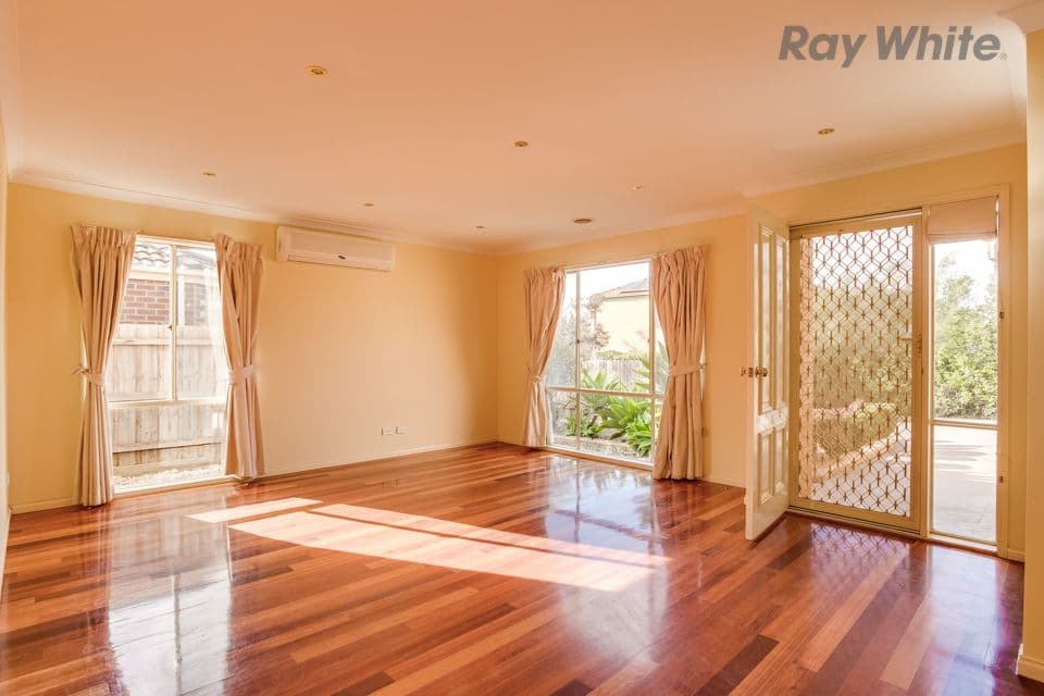 6 Colburn Court, Hillside VIC 3037, Hillside - Thumbnail 3