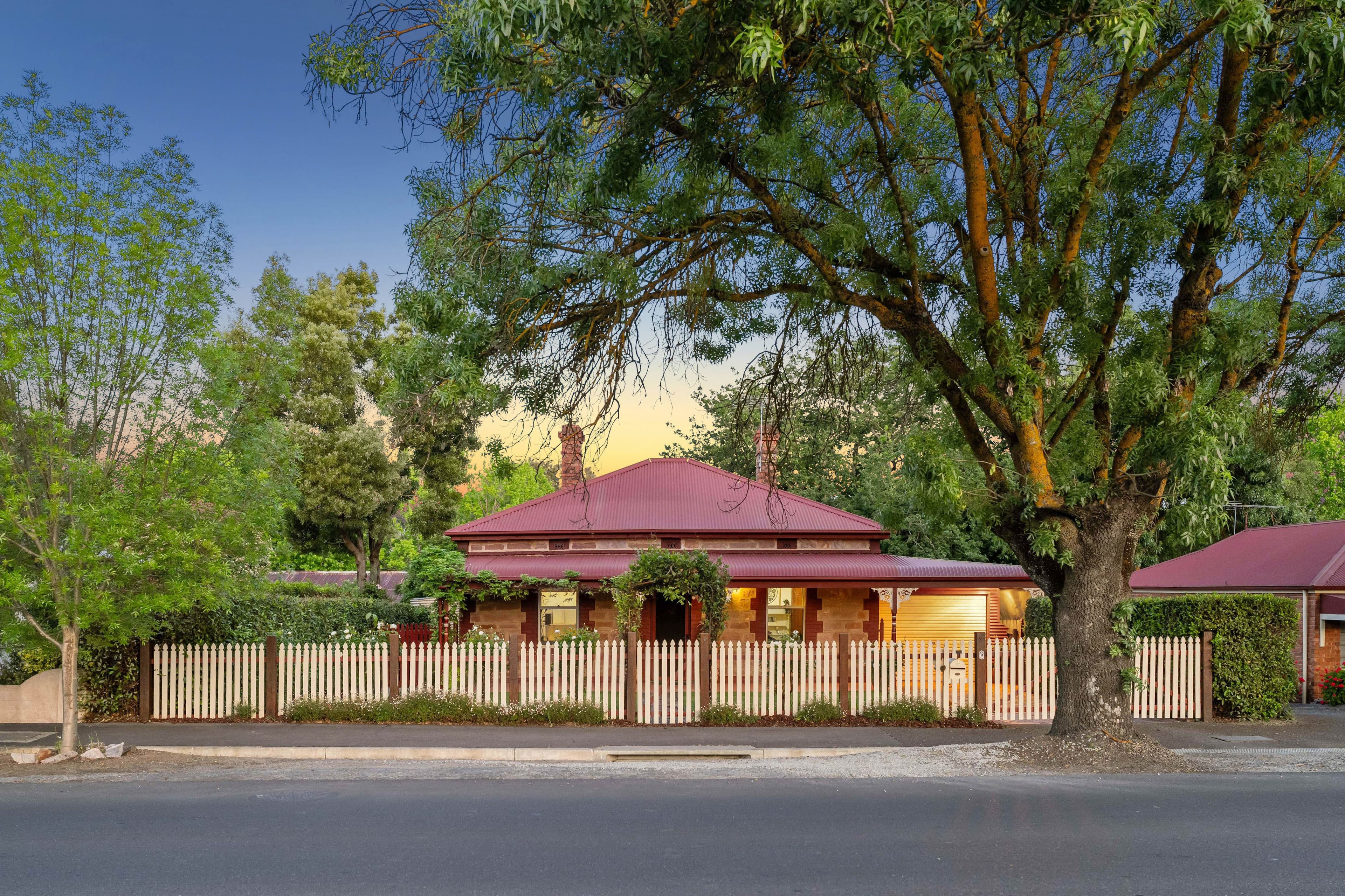 9 Albert Road, Mount Barker SA 5251, Mount Barker - Thumbnail 2